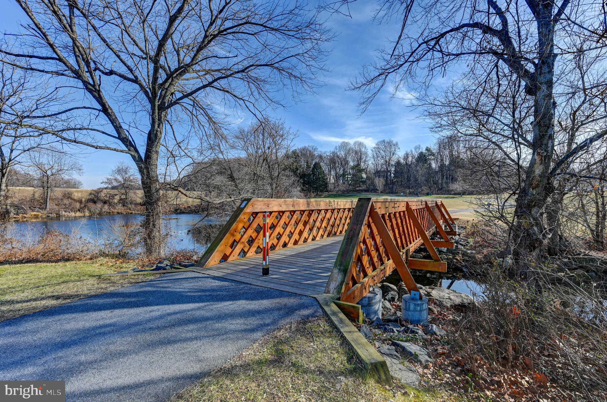 VILLAGE OF OWEN BROWN - Residential