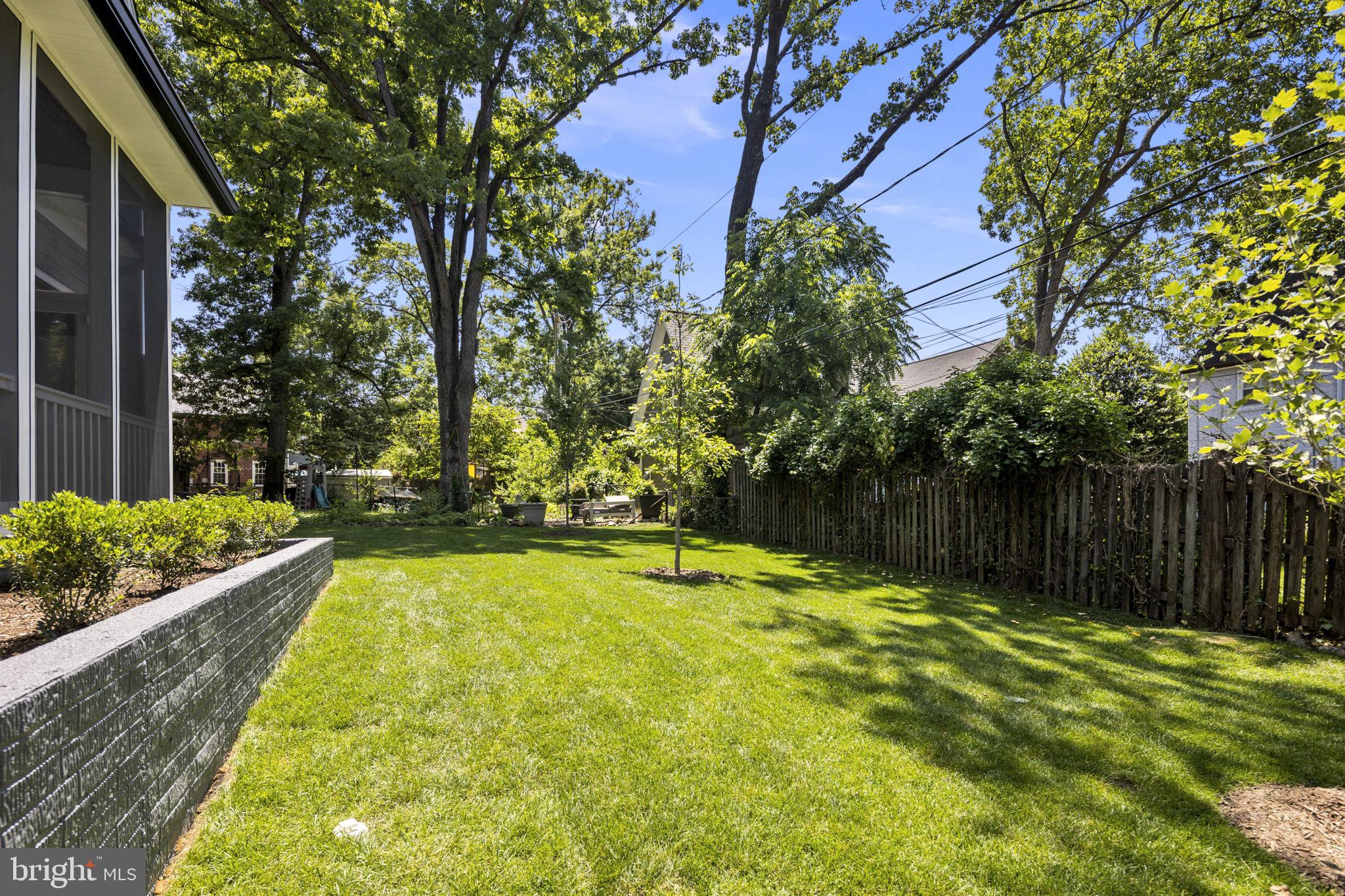 ASHTON HEIGHTS - Residential