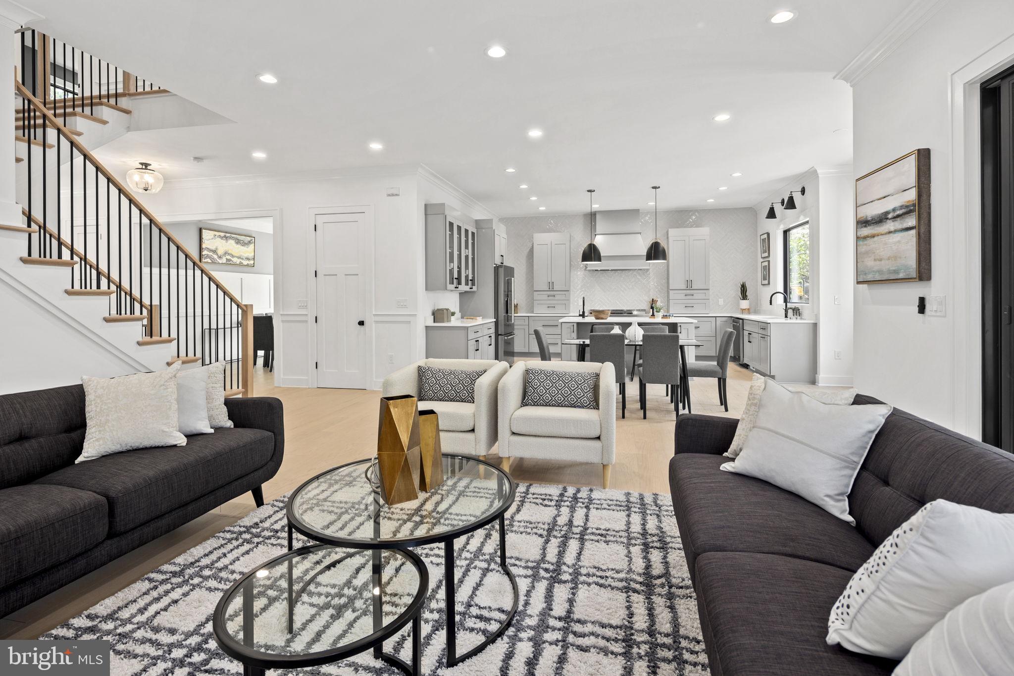 ASHTON HEIGHTS - Residential