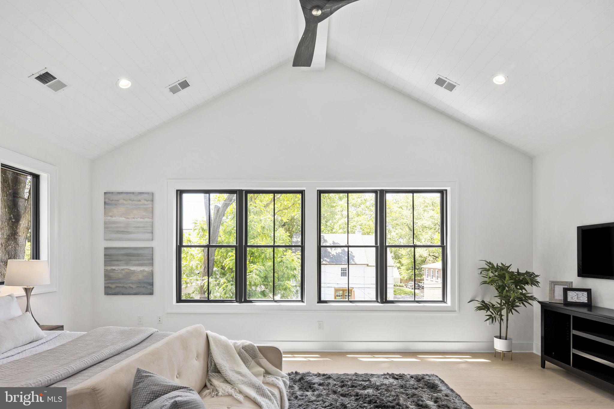 ASHTON HEIGHTS - Residential