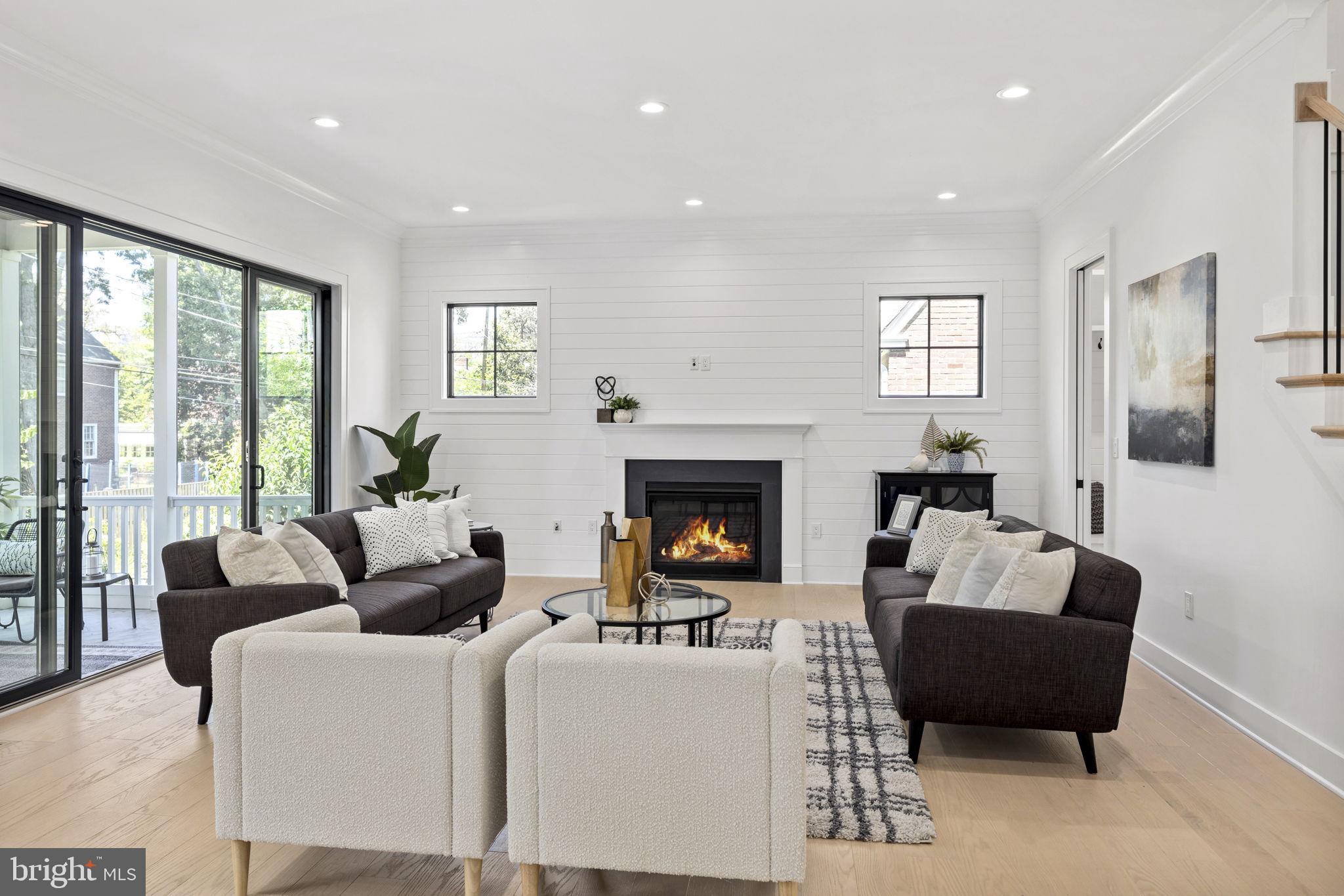 ASHTON HEIGHTS - Residential