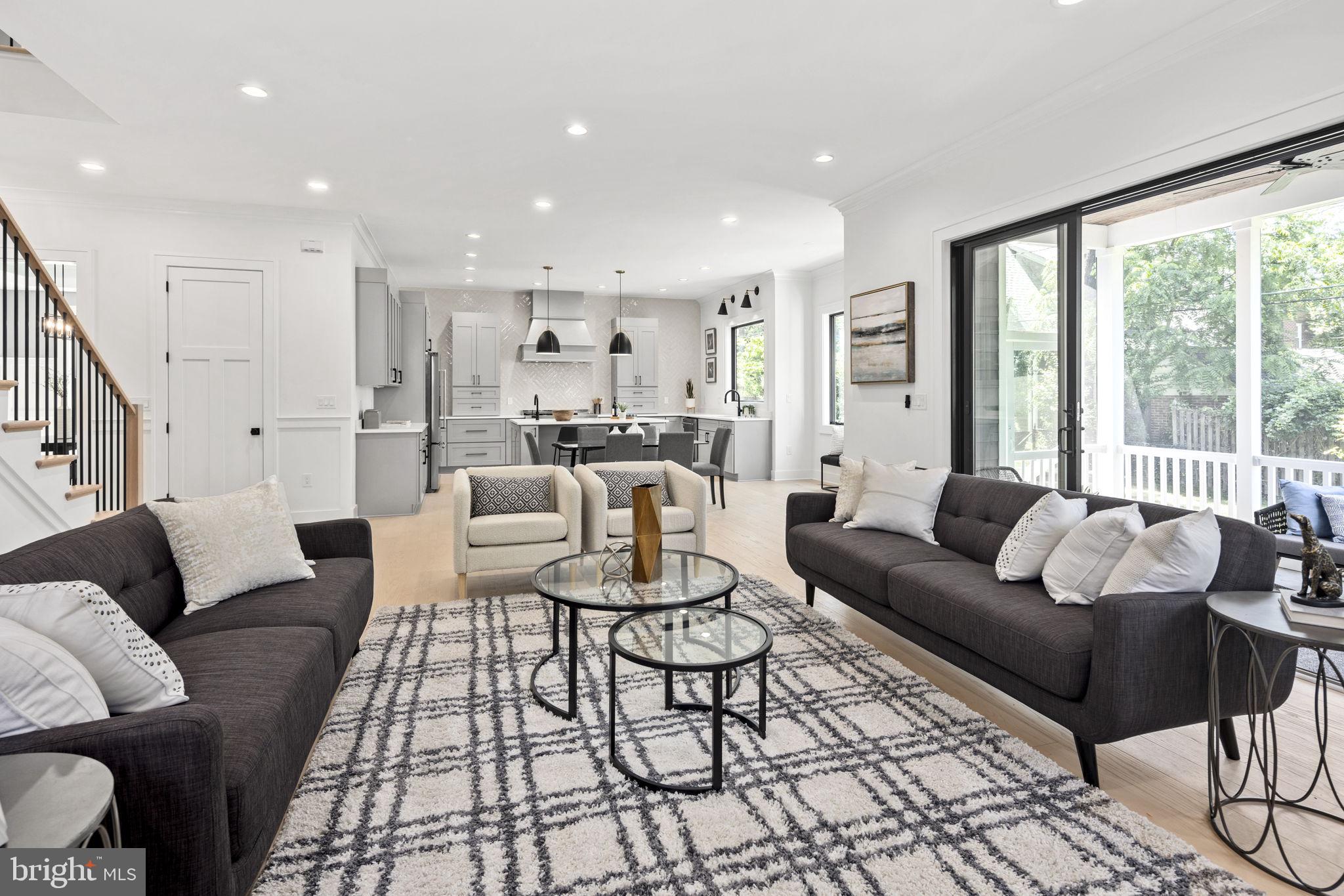 ASHTON HEIGHTS - Residential