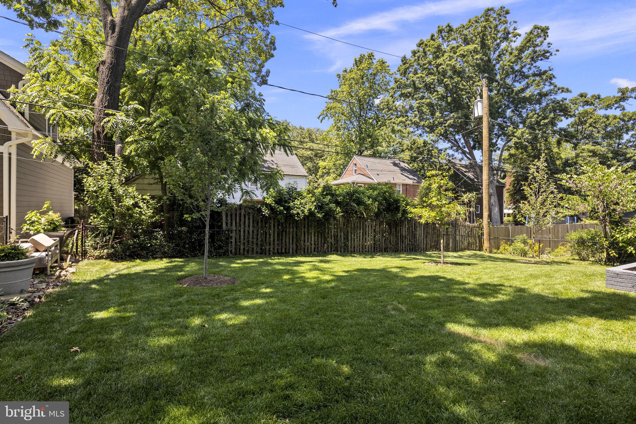 ASHTON HEIGHTS - Residential