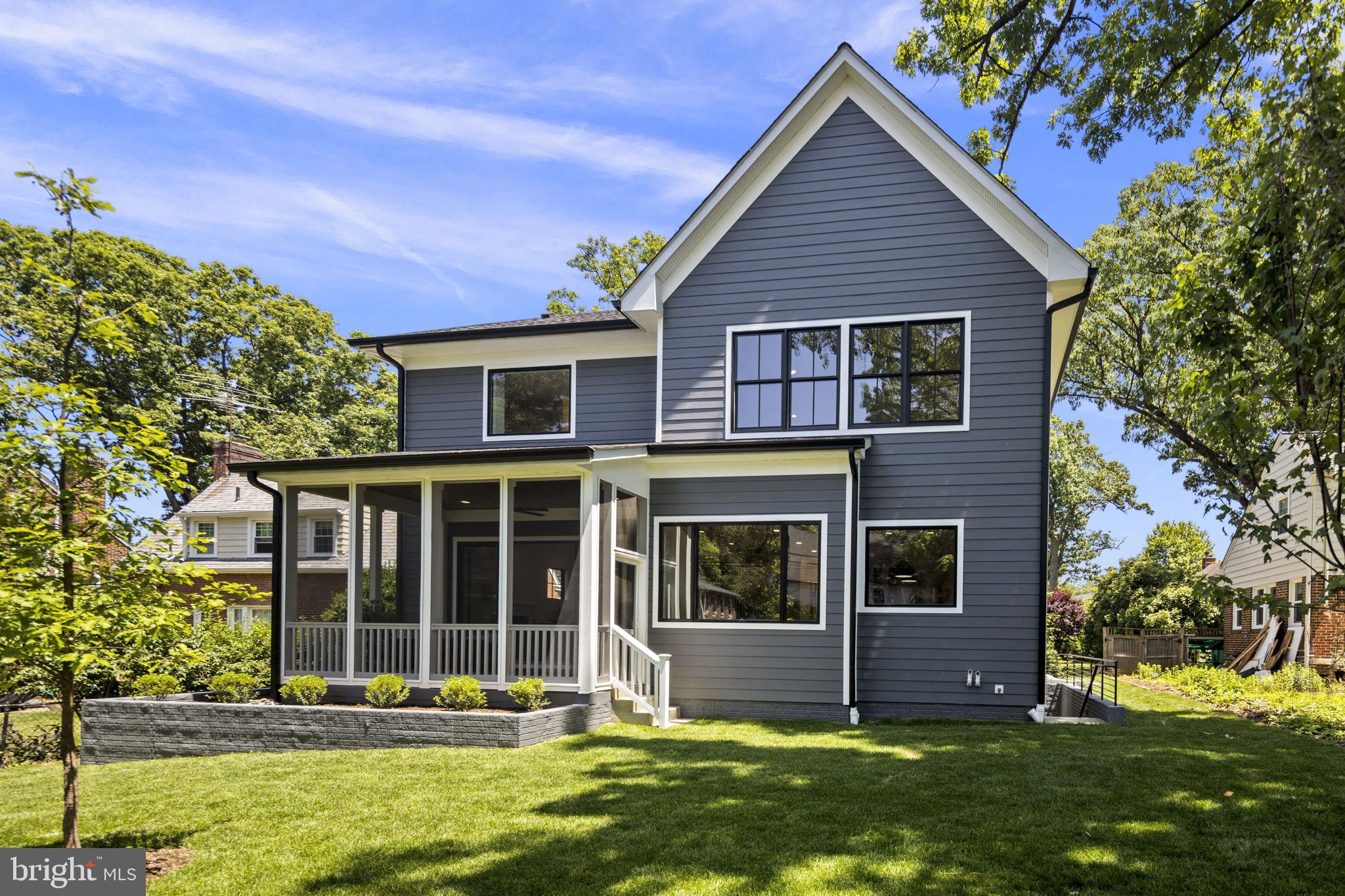 ASHTON HEIGHTS - Residential