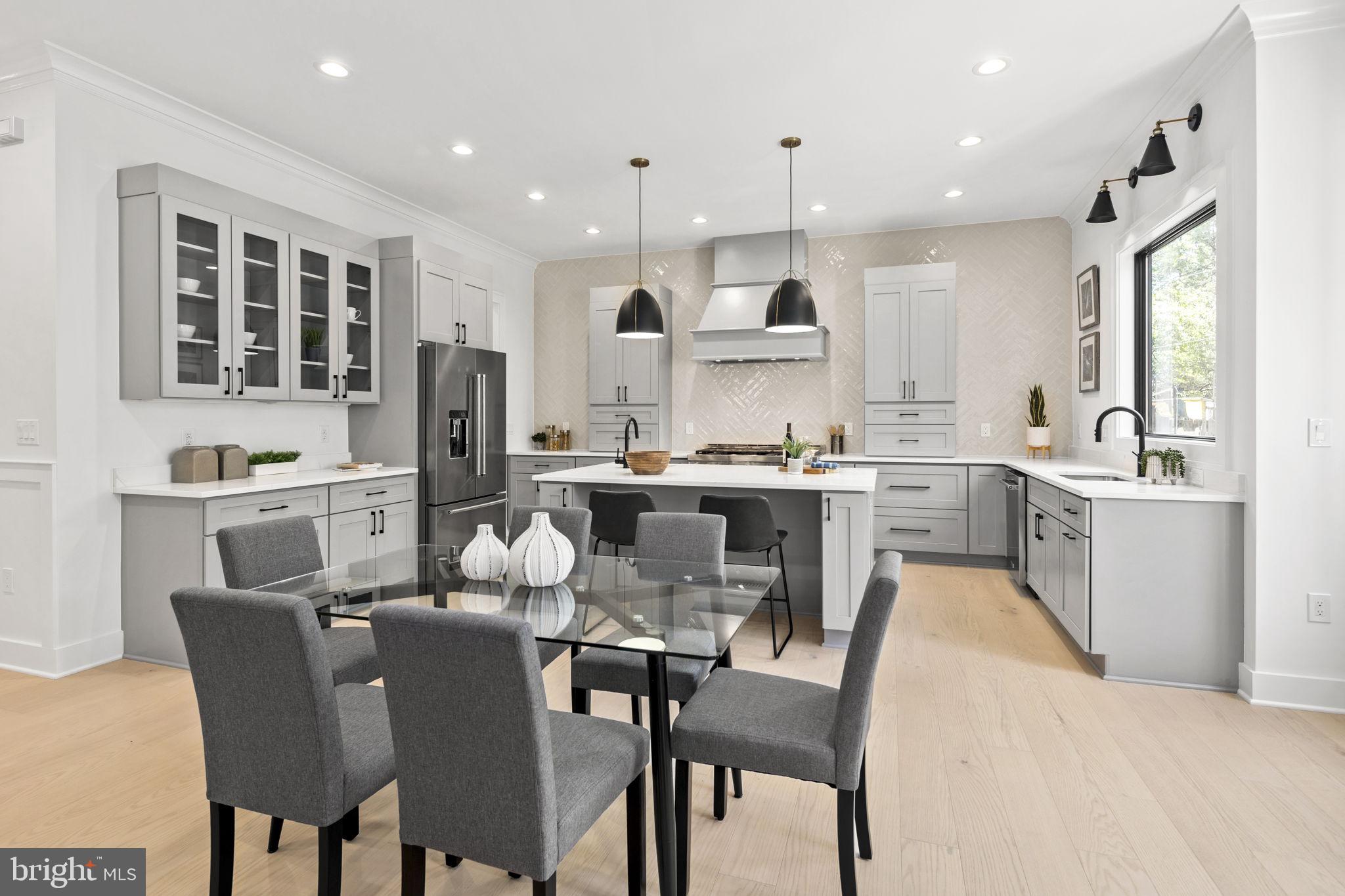 ASHTON HEIGHTS - Residential