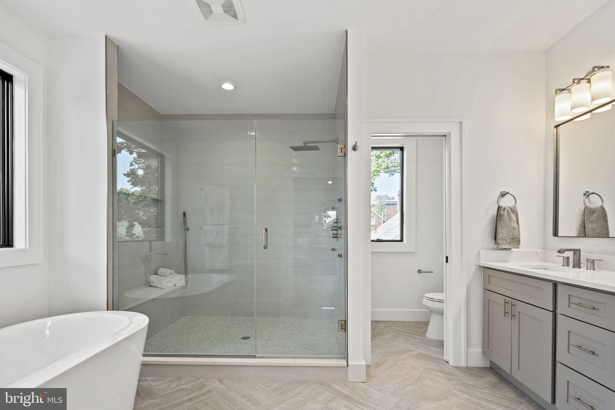 ASHTON HEIGHTS - Residential