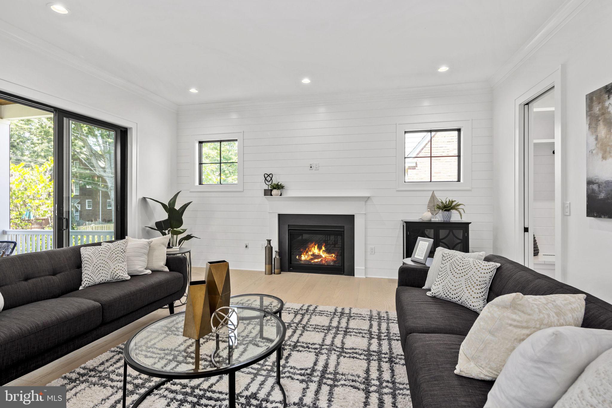 ASHTON HEIGHTS - Residential