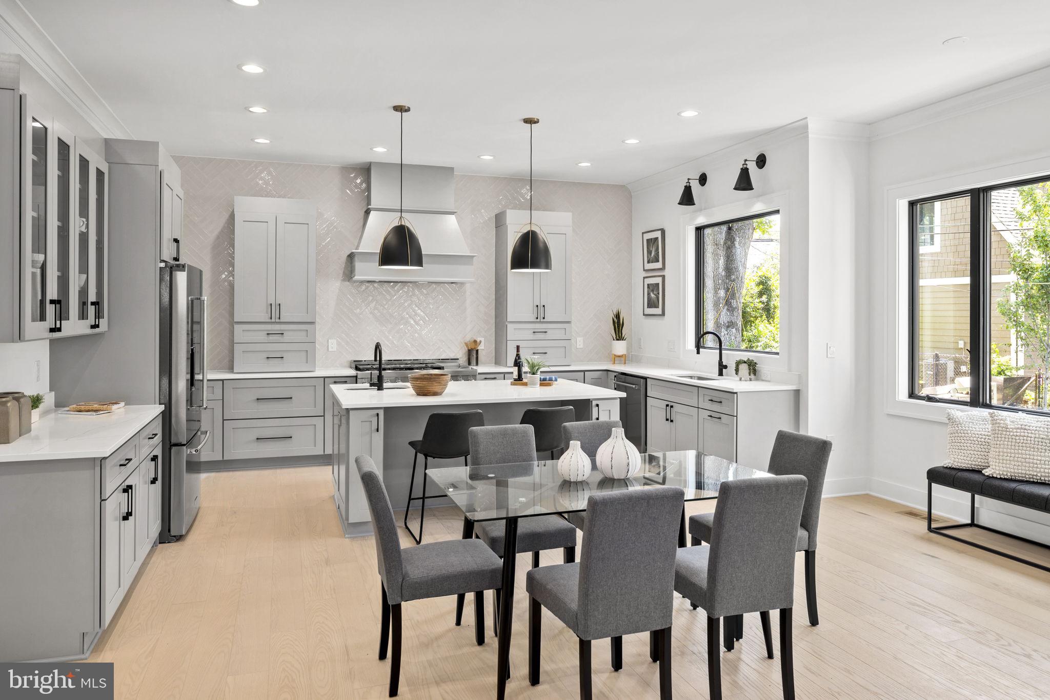 ASHTON HEIGHTS - Residential