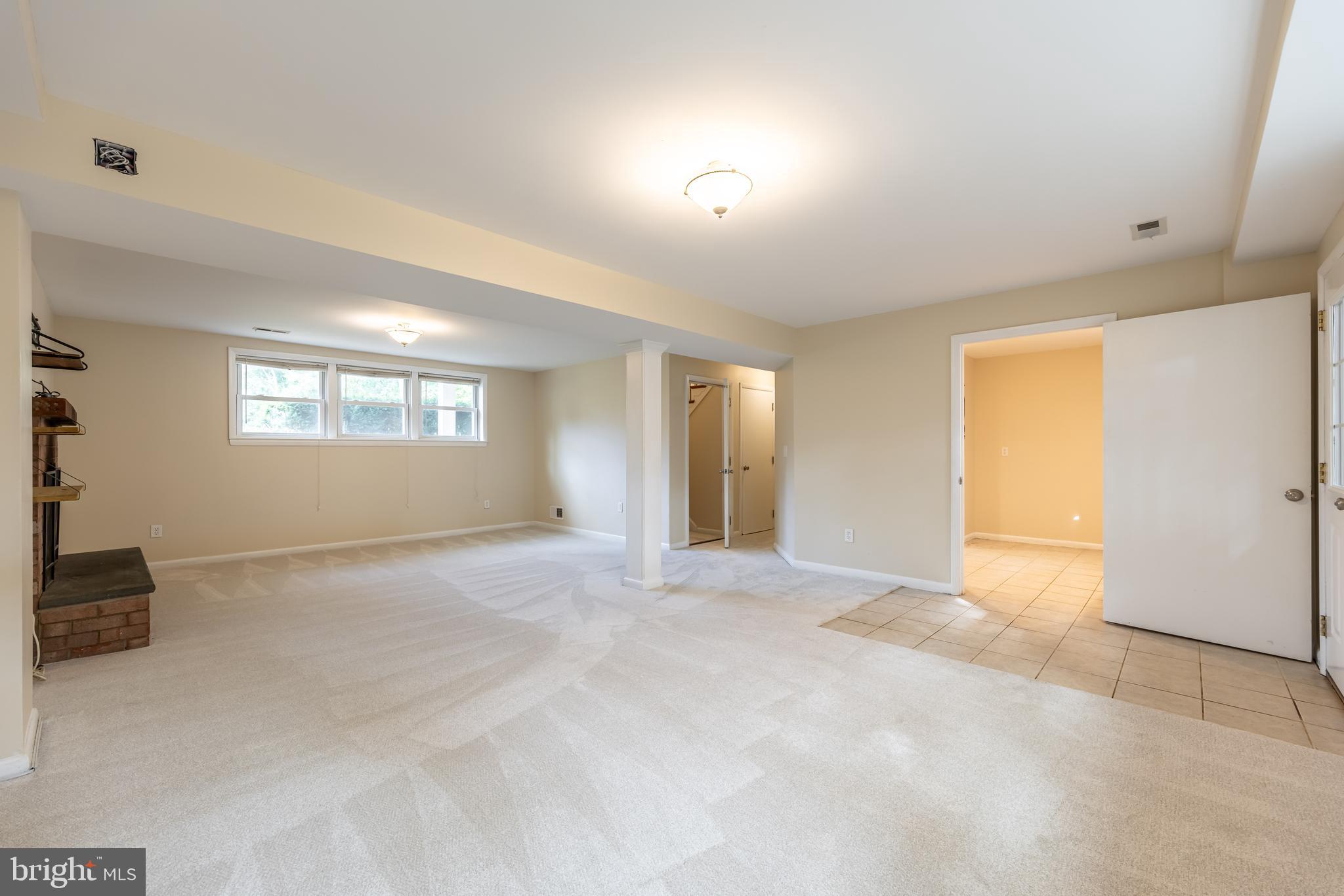 POST ROAD VILLAGE - Residential Lease