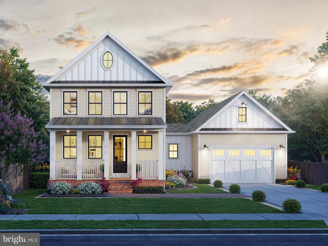 QUEEN ANNE COLONY - Residential