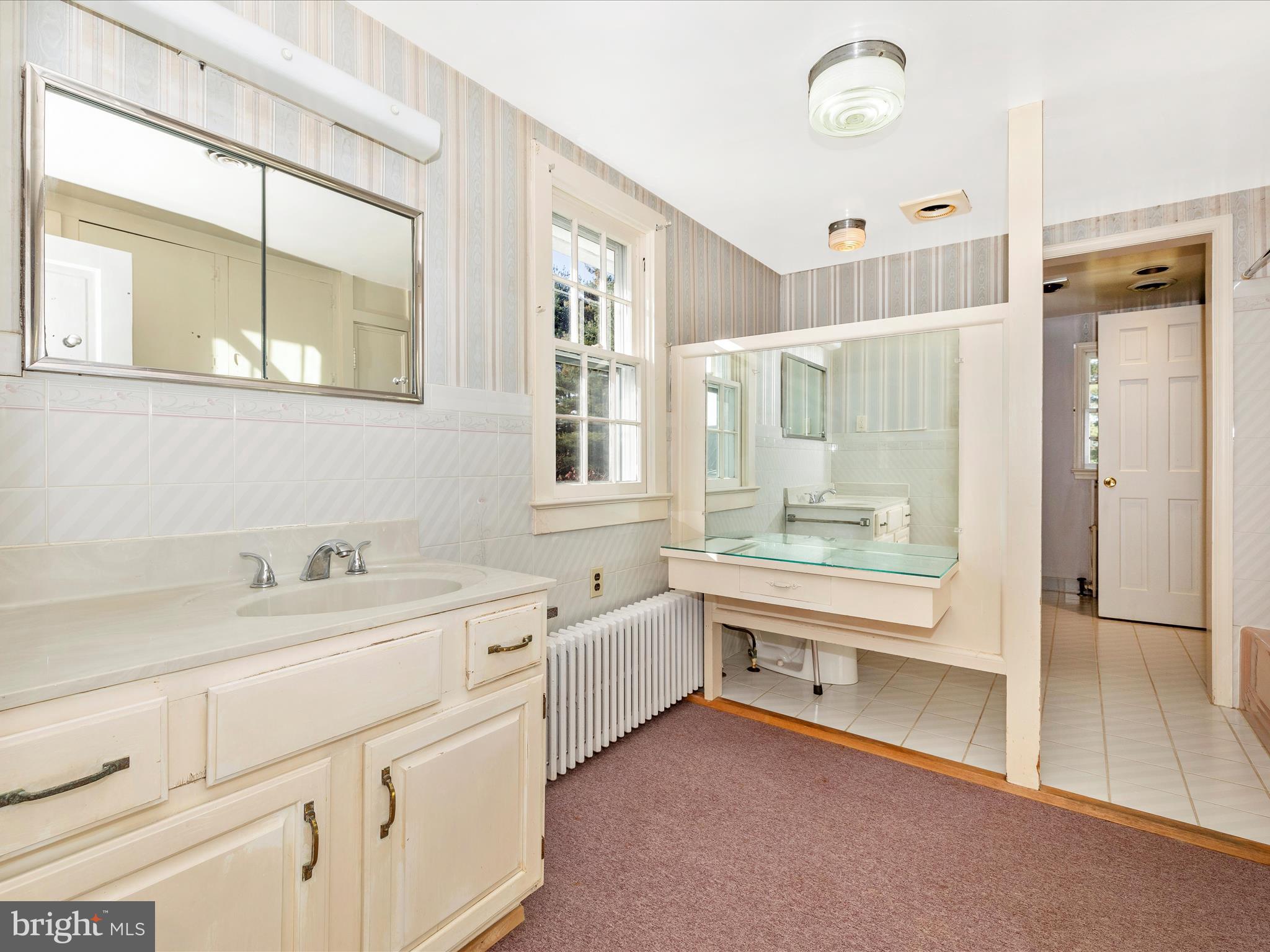 BARNESVILLE OUTSIDE - Farm