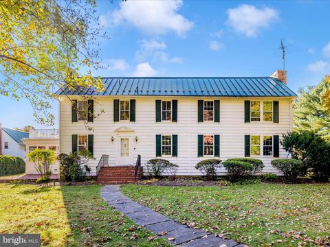 19810 PEACH TREE ROAD DICKERSON MD 20842