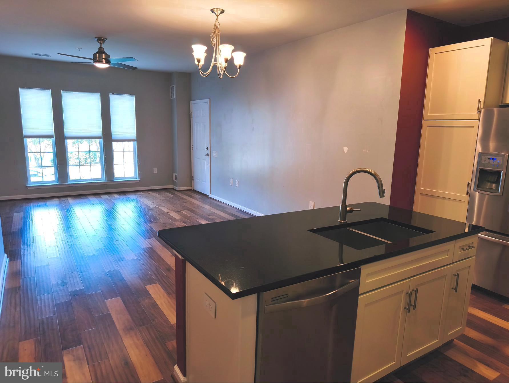 TOWNES AT GOOSE CREEK VILLAGE - Residential Lease