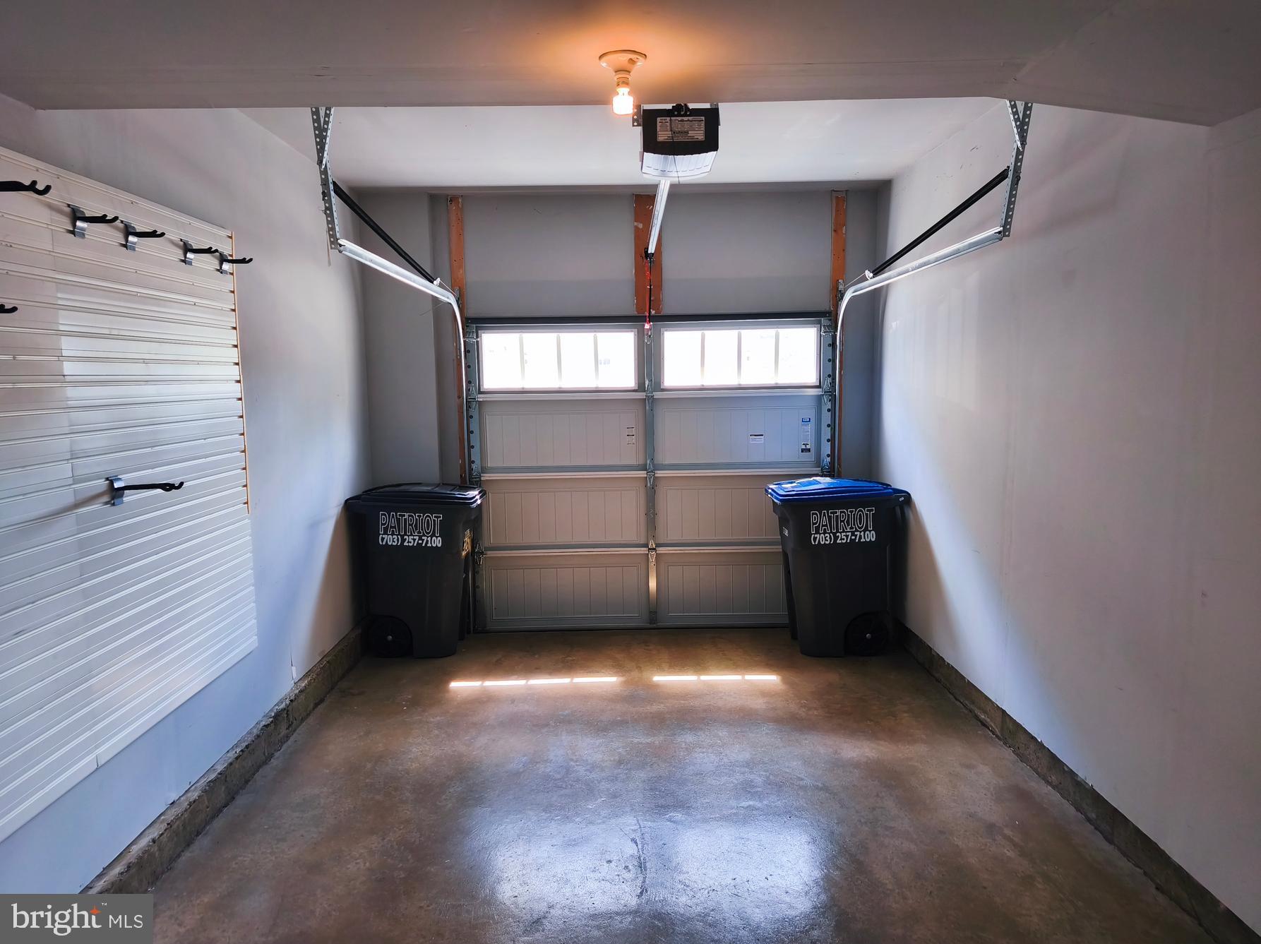 TOWNES AT GOOSE CREEK VILLAGE - Residential Lease