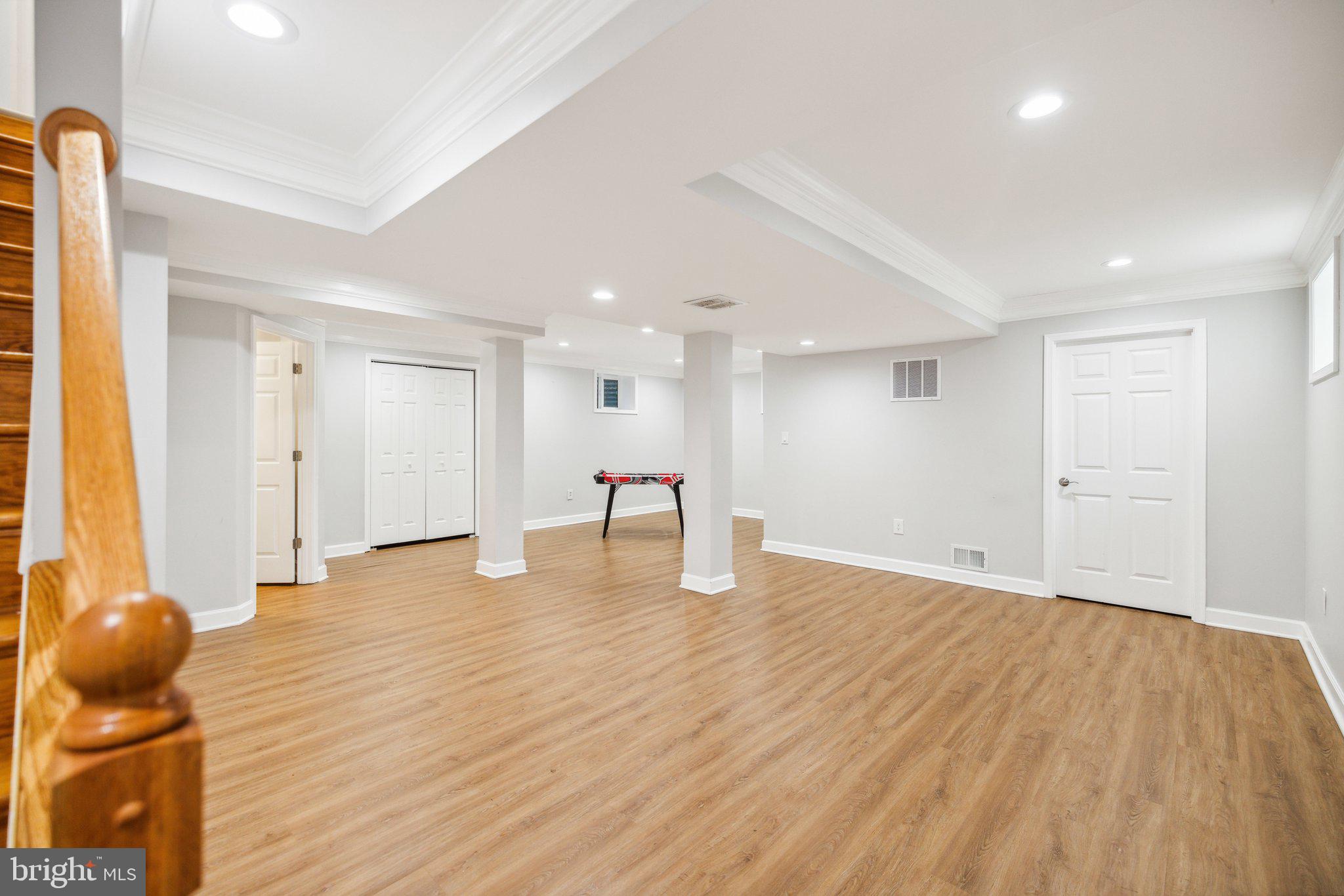 REGENCY ESTATES - Residential