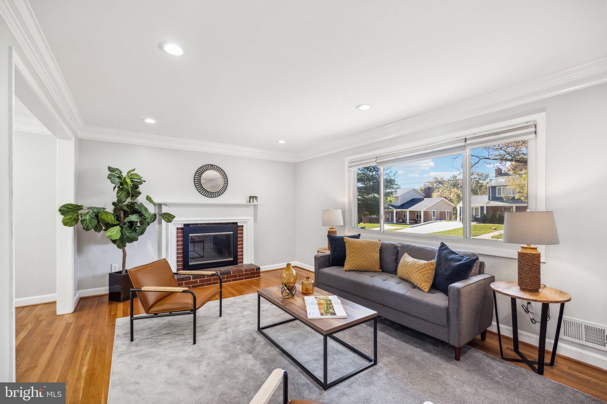 REGENCY ESTATES - Residential