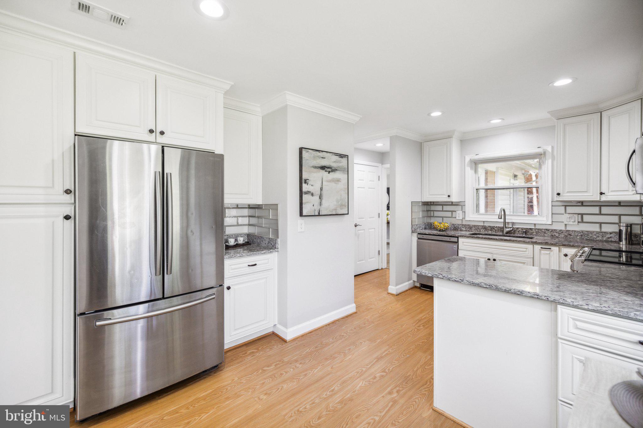 REGENCY ESTATES - Residential