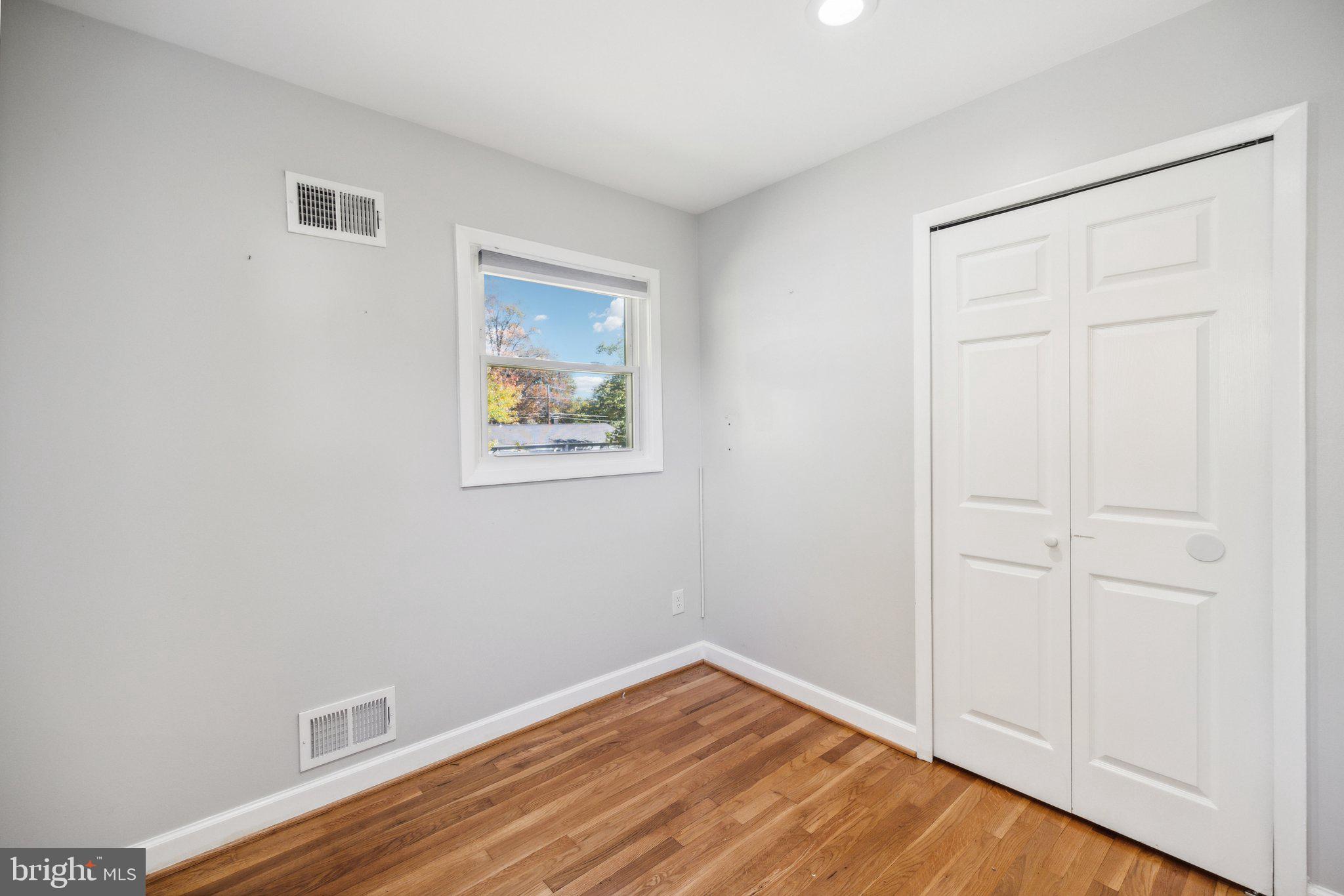 REGENCY ESTATES - Residential