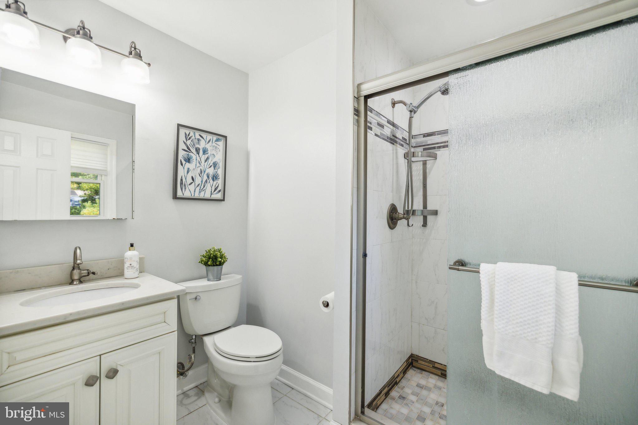 REGENCY ESTATES - Residential