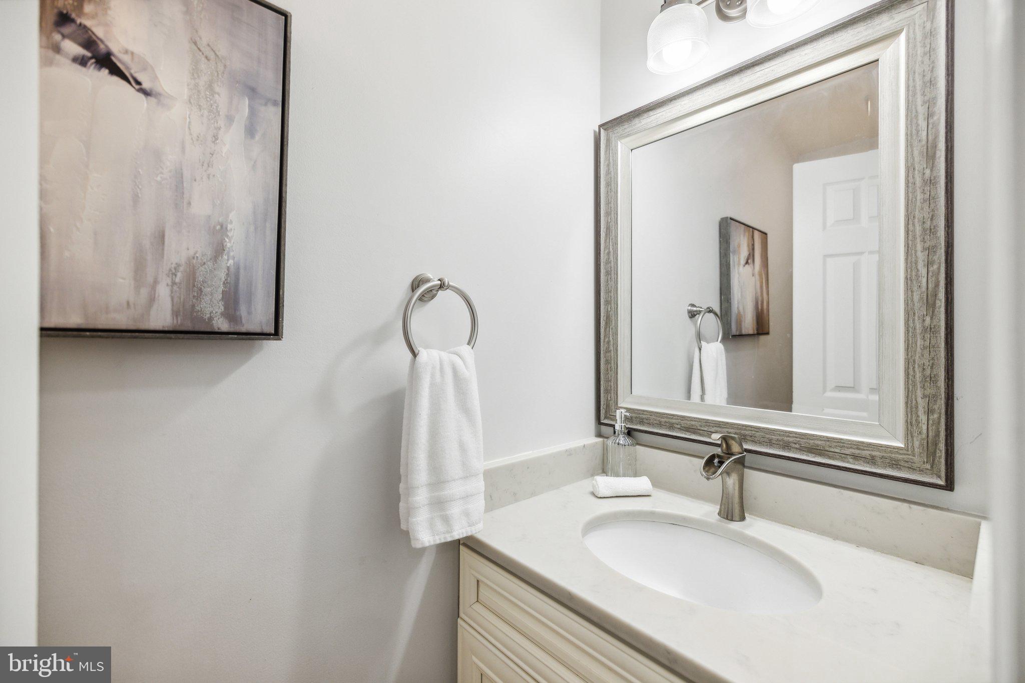 REGENCY ESTATES - Residential