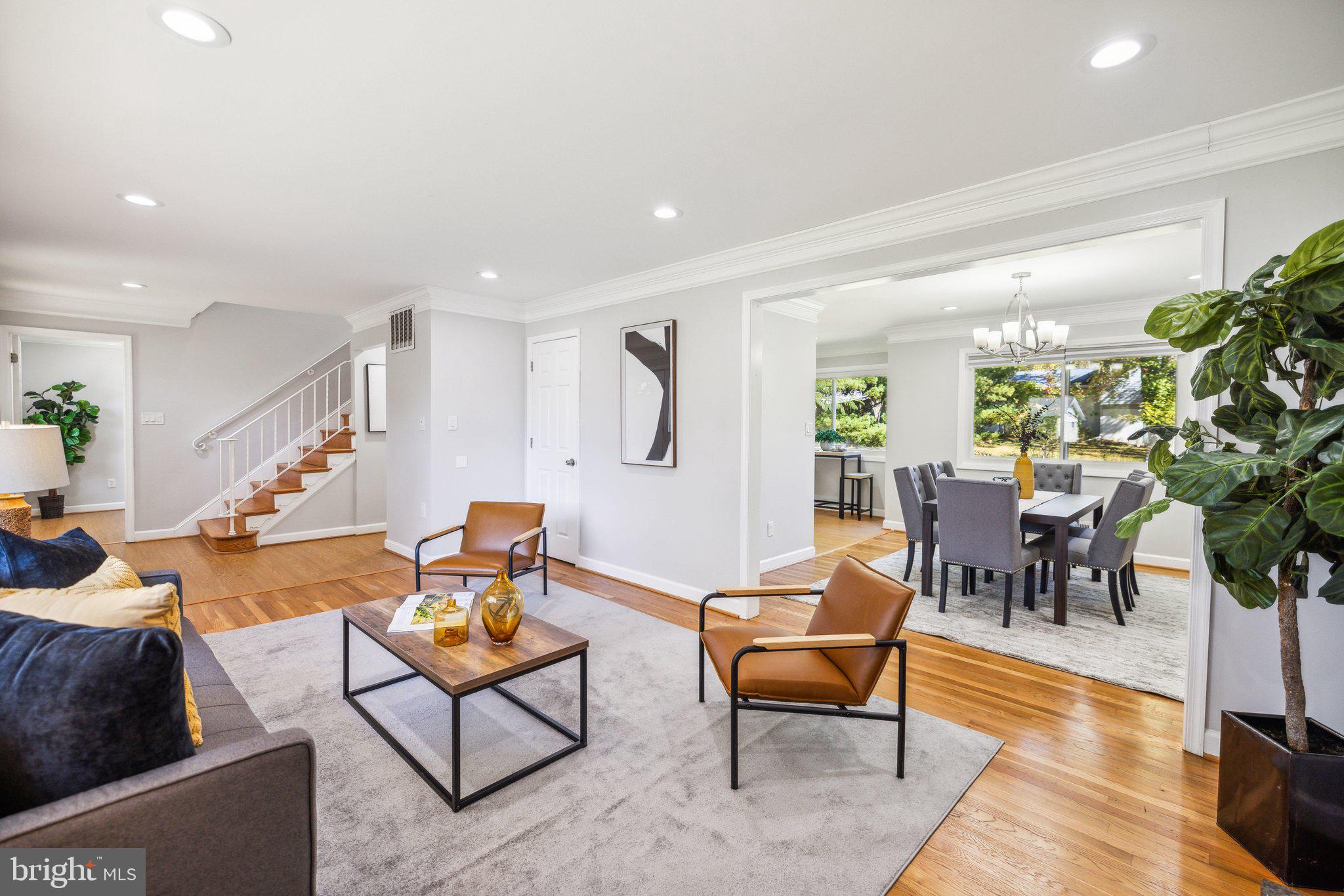 REGENCY ESTATES - Residential