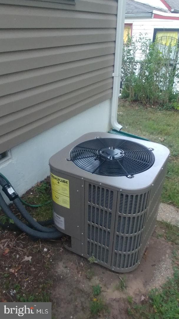 LANDOVER HILLS - Residential