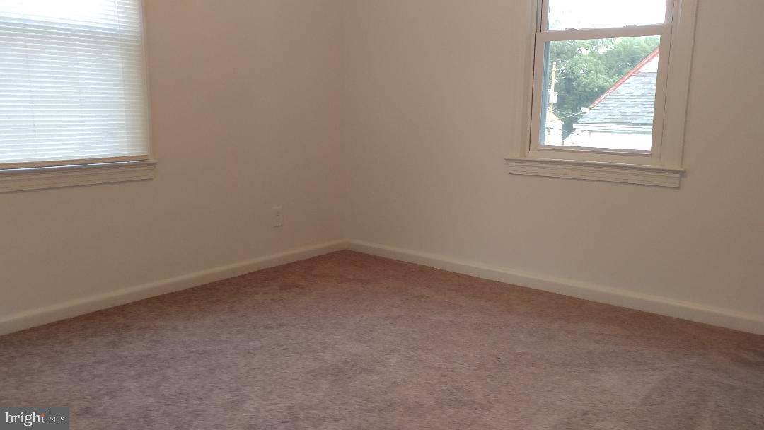 LANDOVER HILLS - Residential