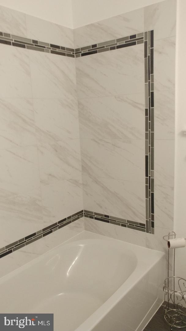 LANDOVER HILLS - Residential