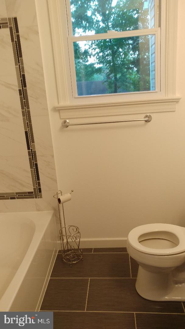 LANDOVER HILLS - Residential