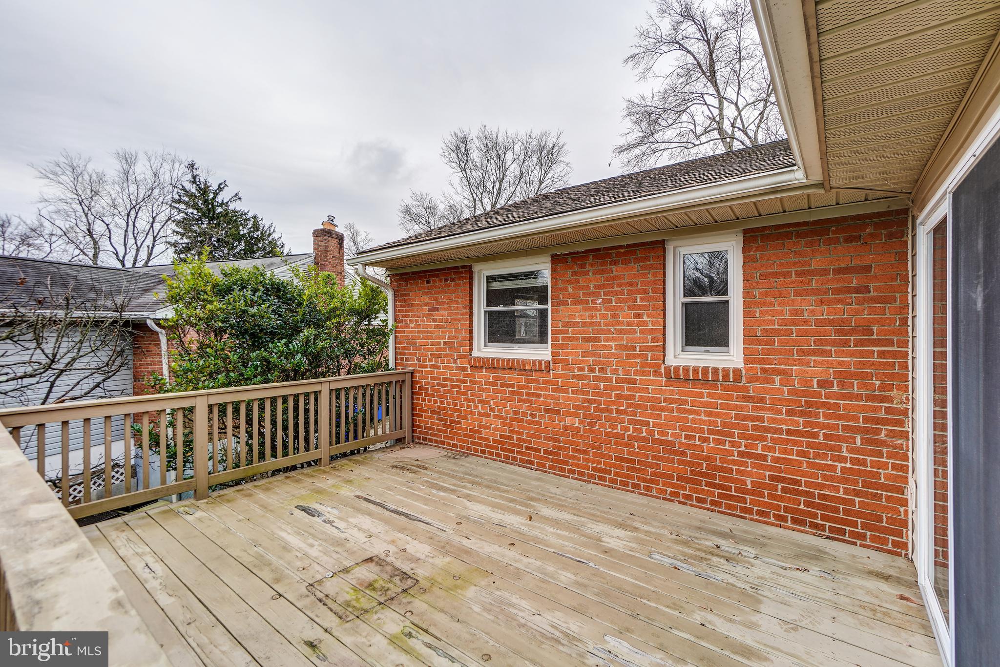 NORTH KENSINGTON - Residential