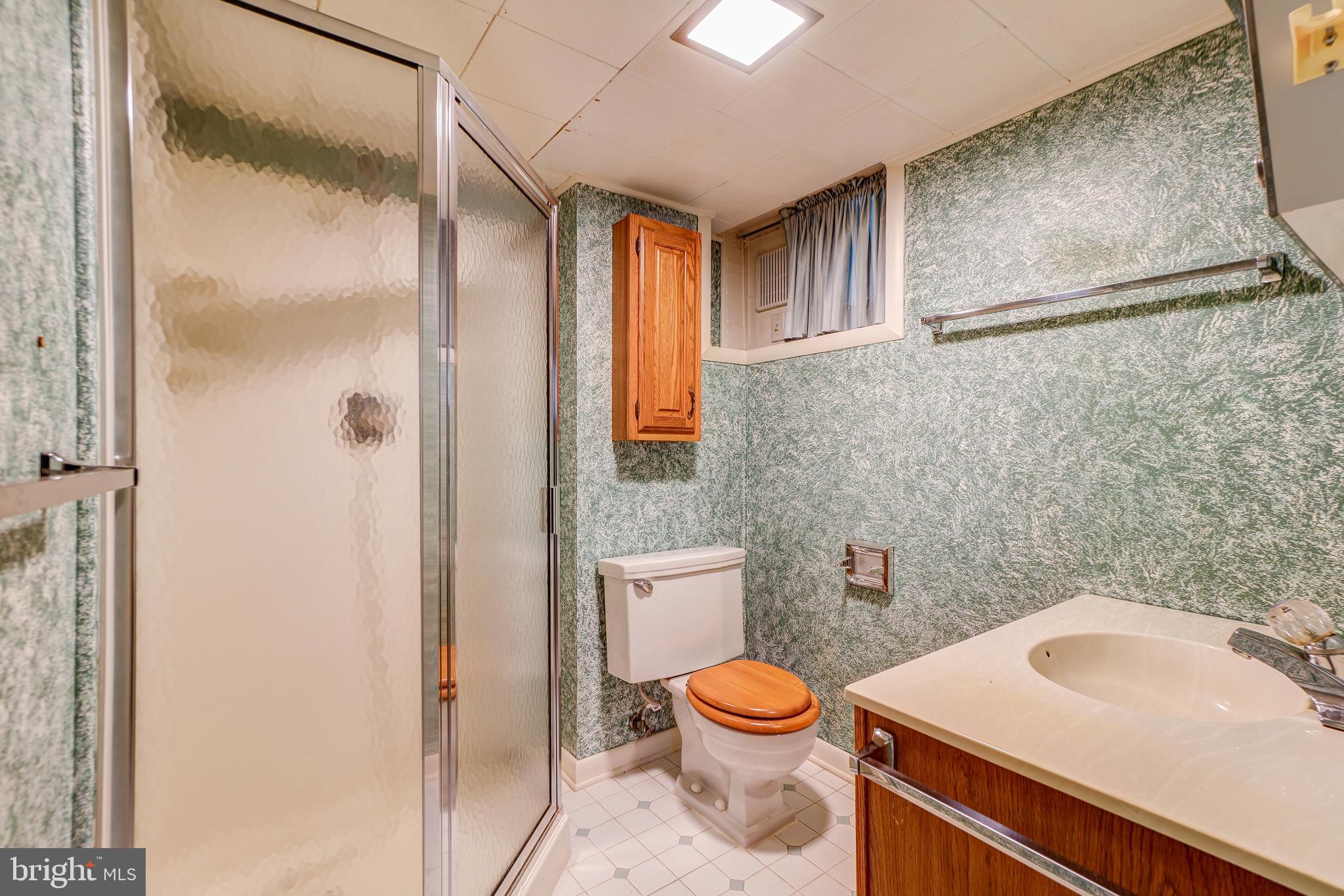 NORTH KENSINGTON - Residential