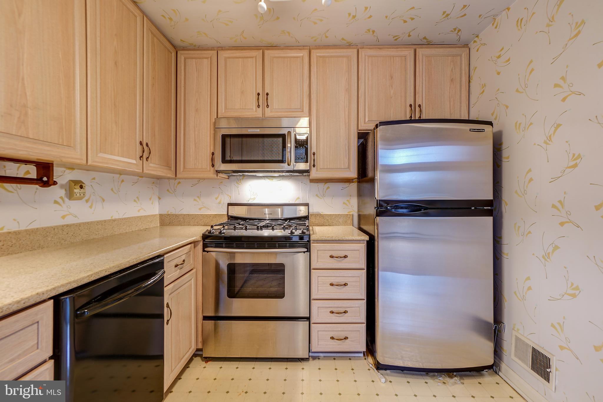 NORTH KENSINGTON - Residential