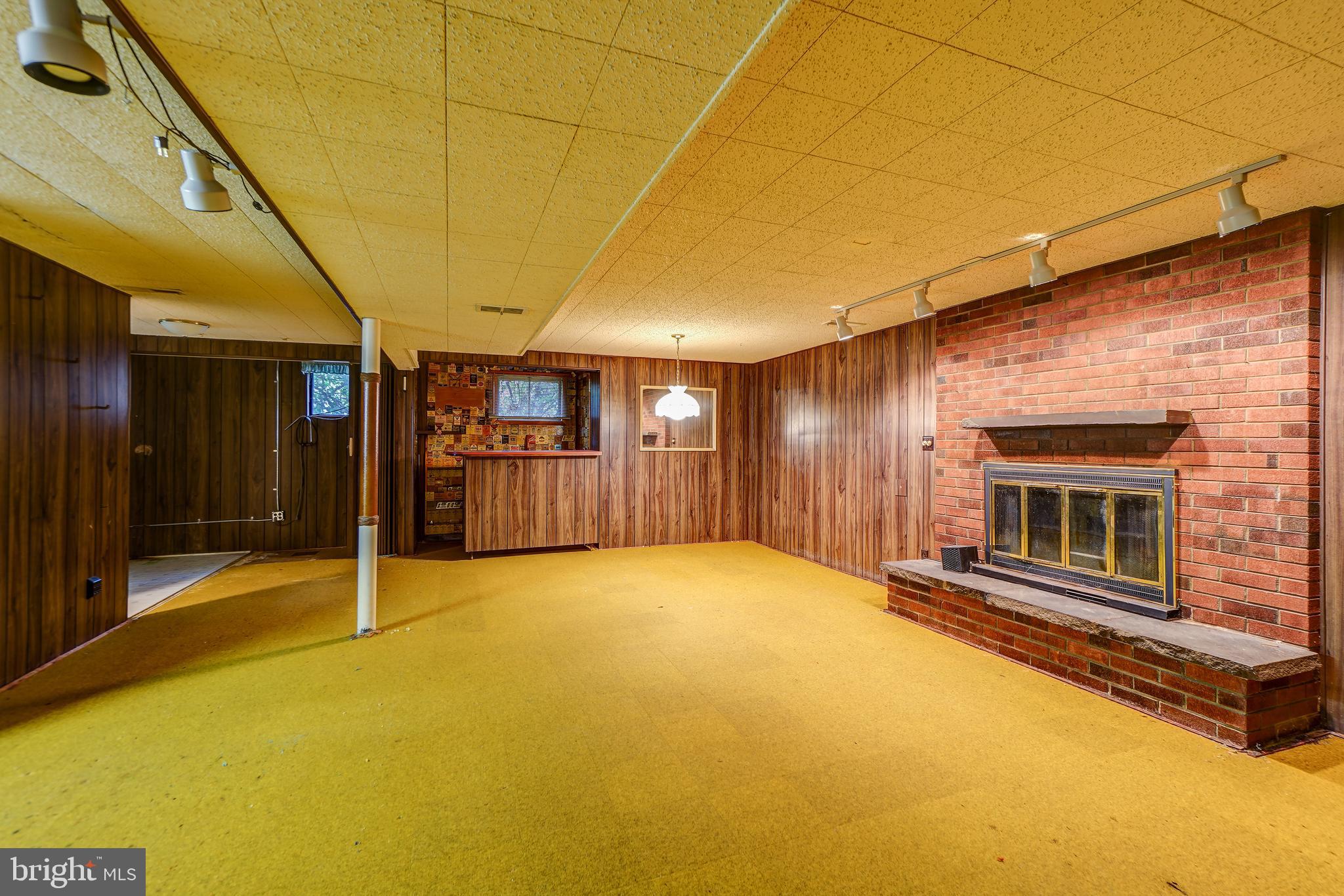 NORTH KENSINGTON - Residential