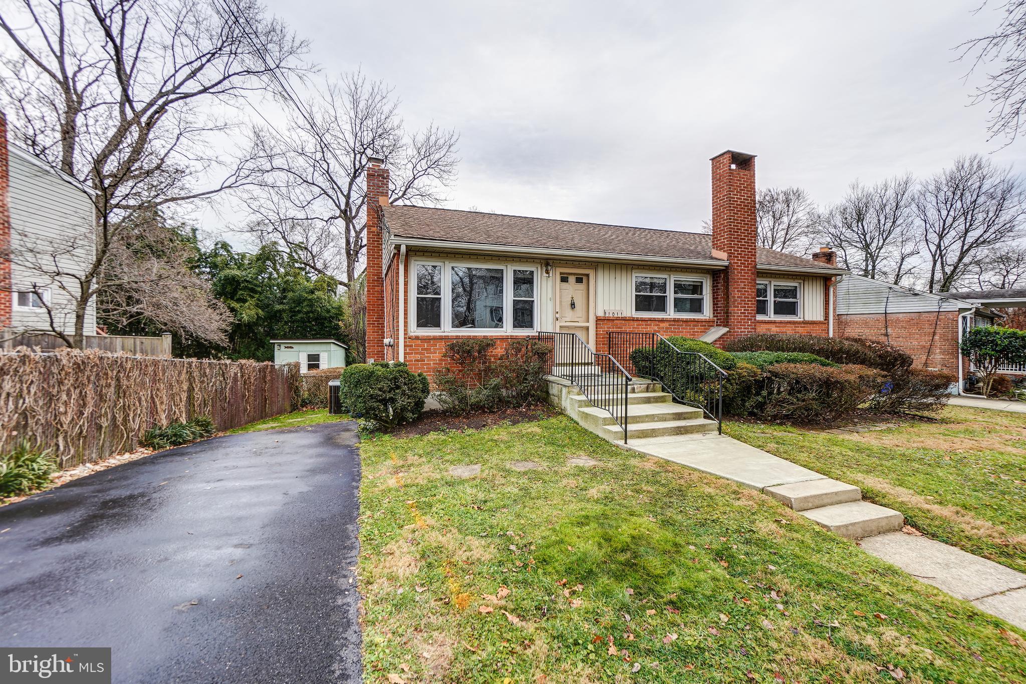 NORTH KENSINGTON - Residential