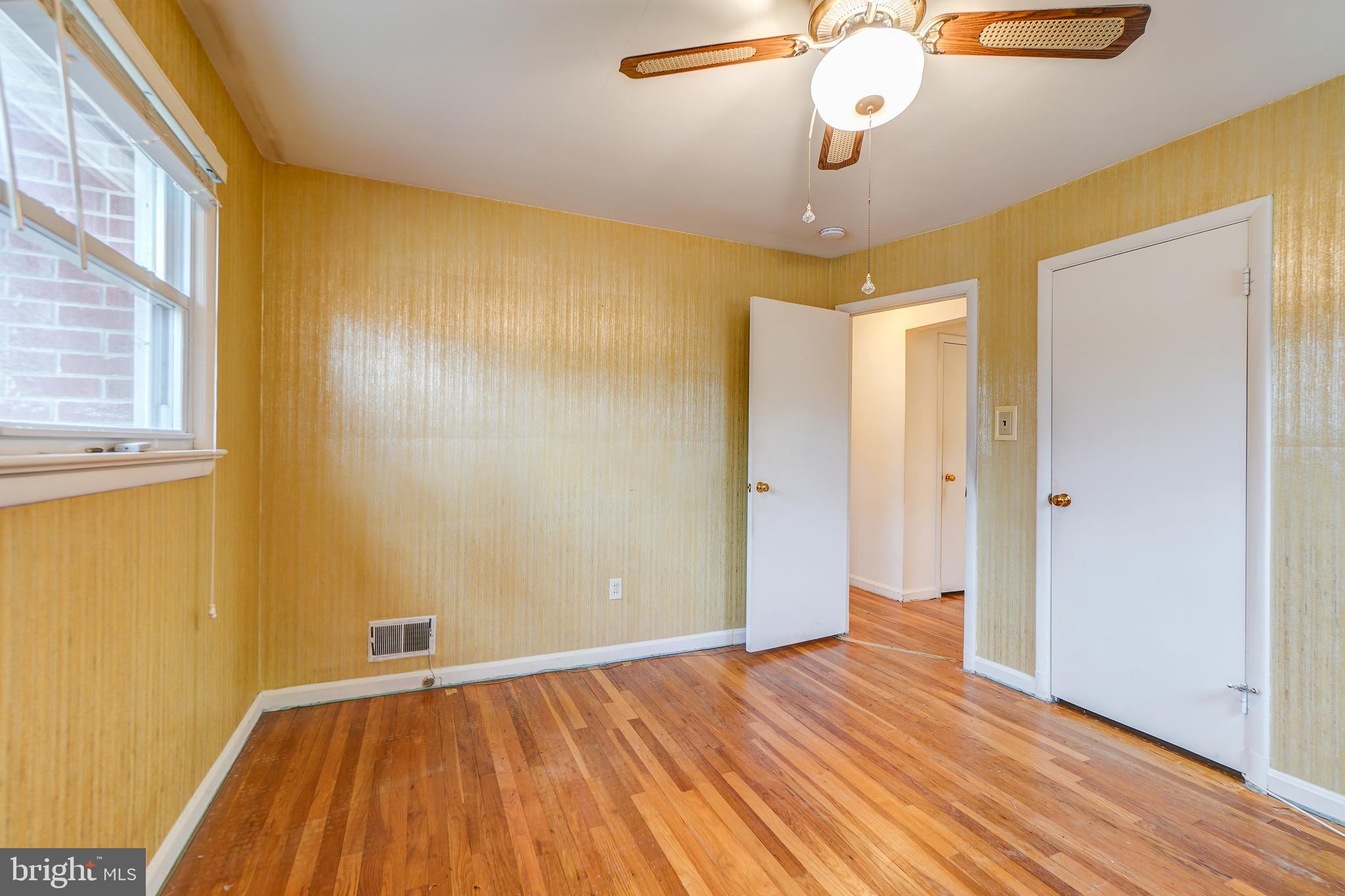 NORTH KENSINGTON - Residential