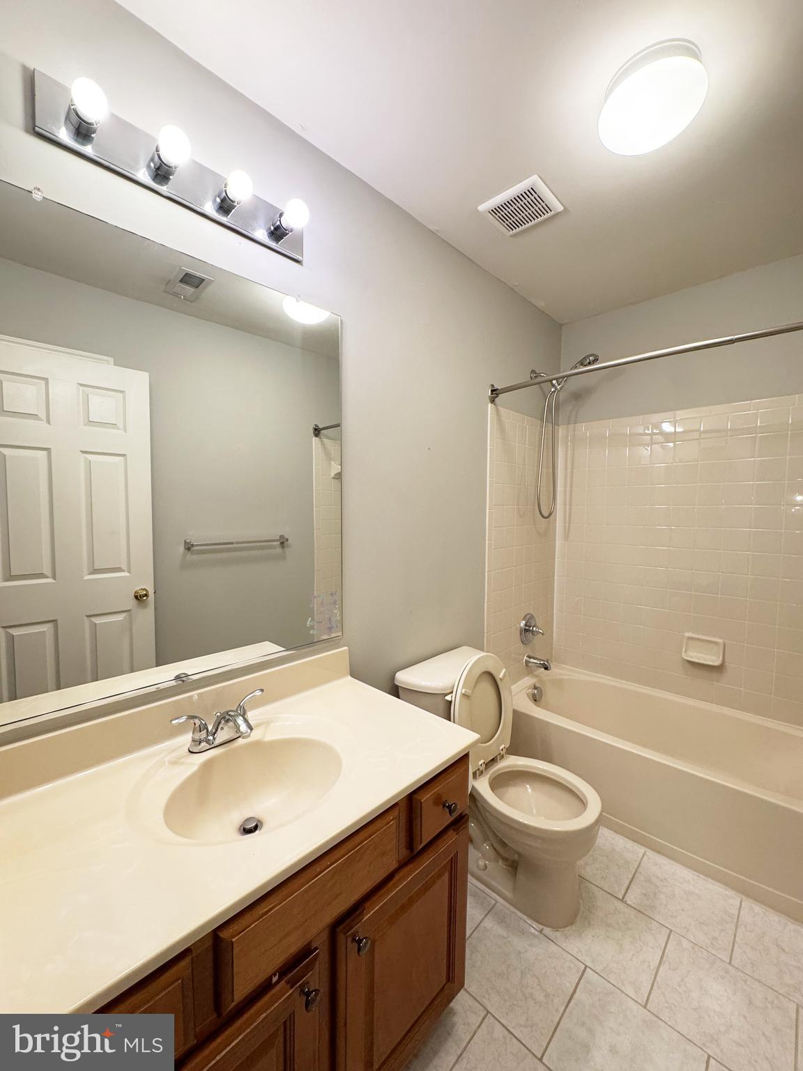 EMERSON - Residential