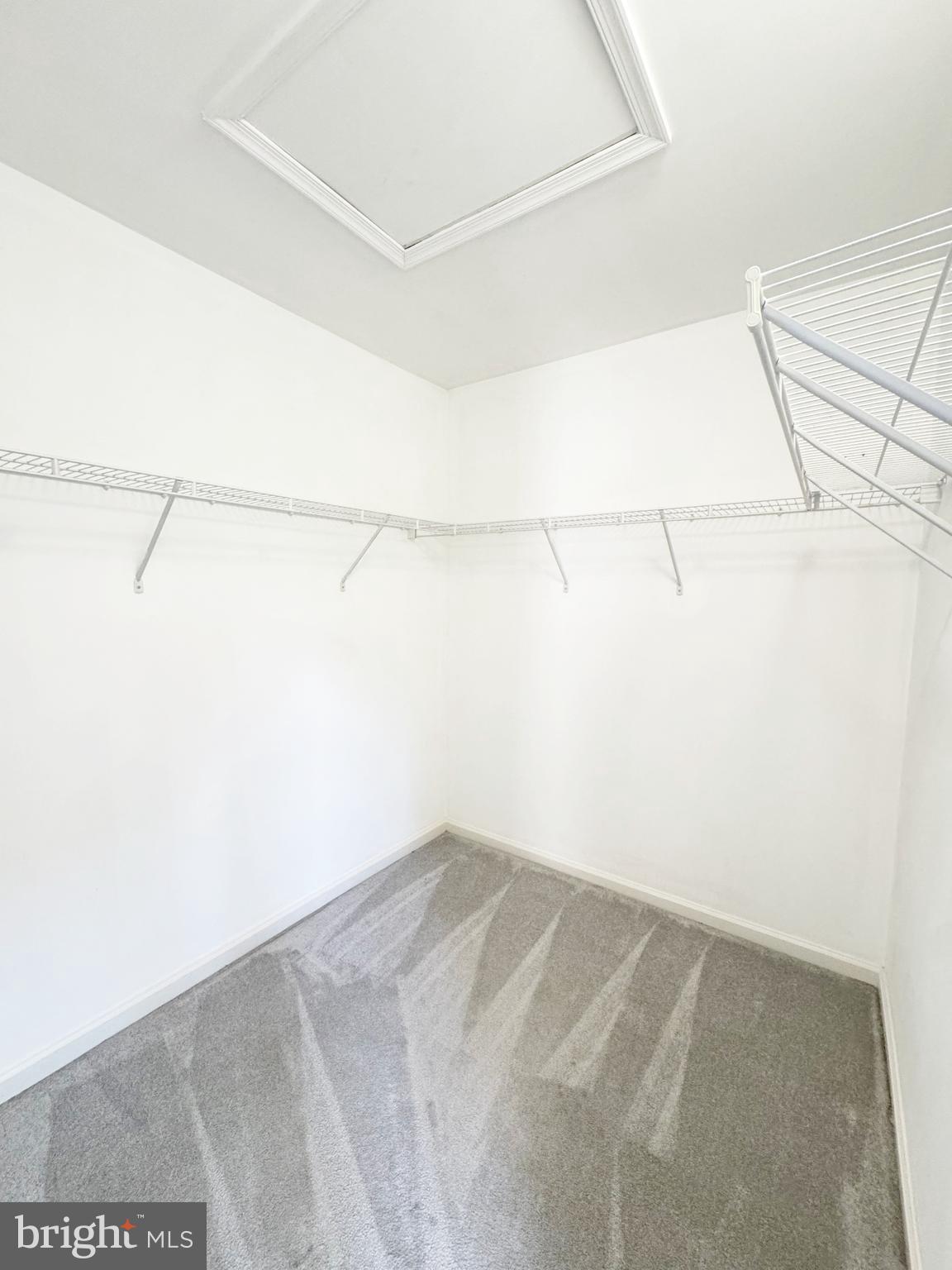 EMERSON - Residential