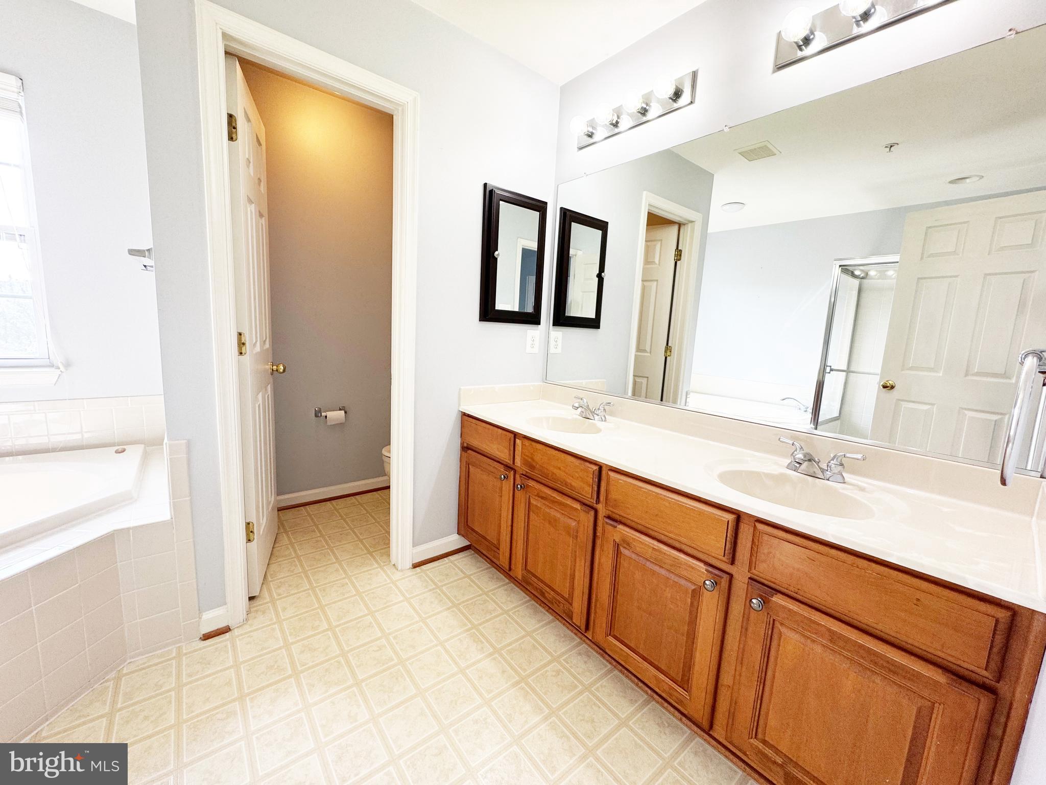 EMERSON - Residential