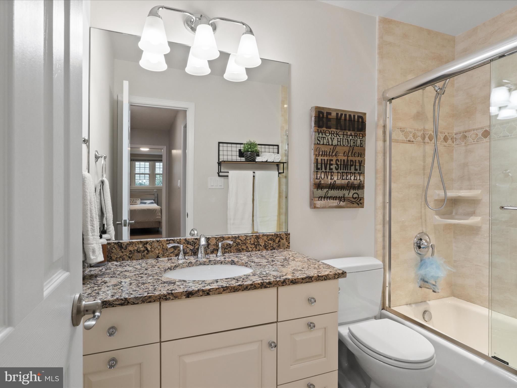 LAKEVALE COURT - Residential