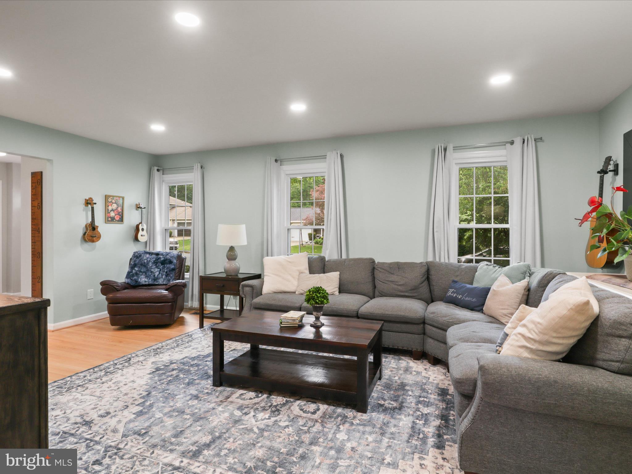 LAKEVALE COURT - Residential