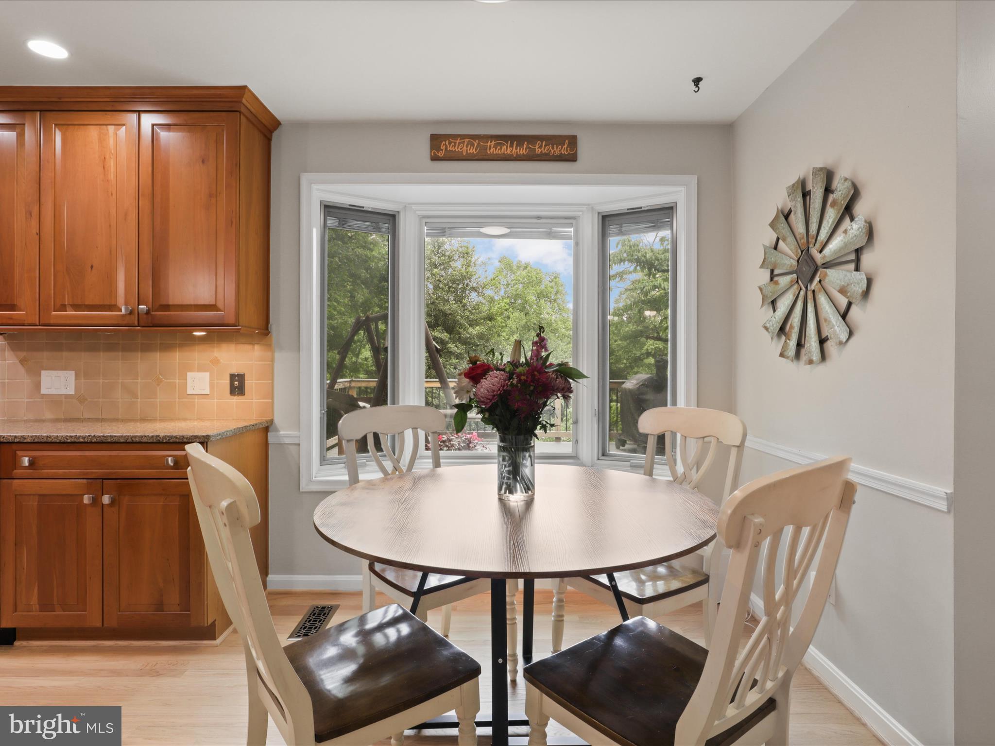 LAKEVALE COURT - Residential