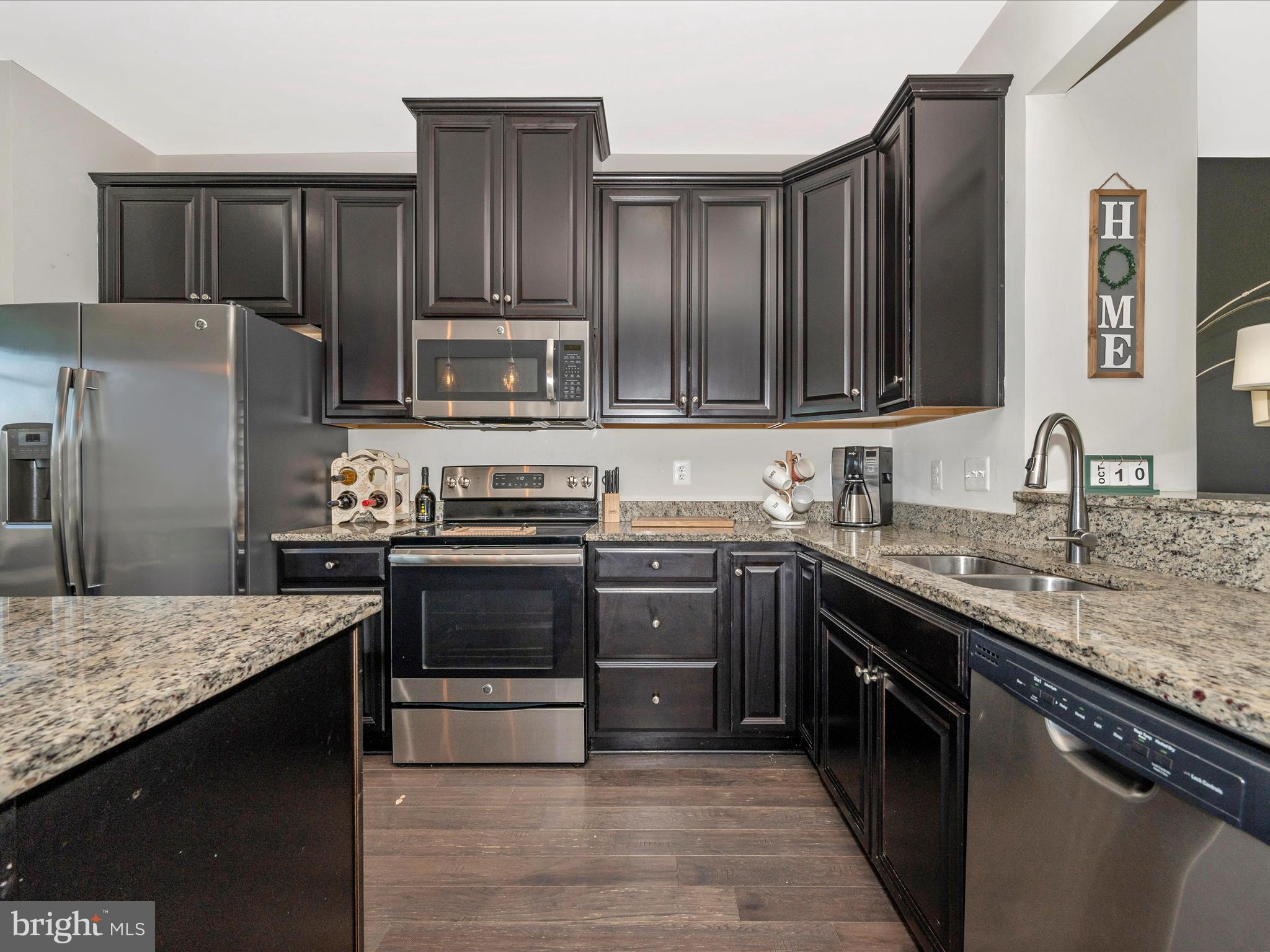 POTOMAC STATION - Residential