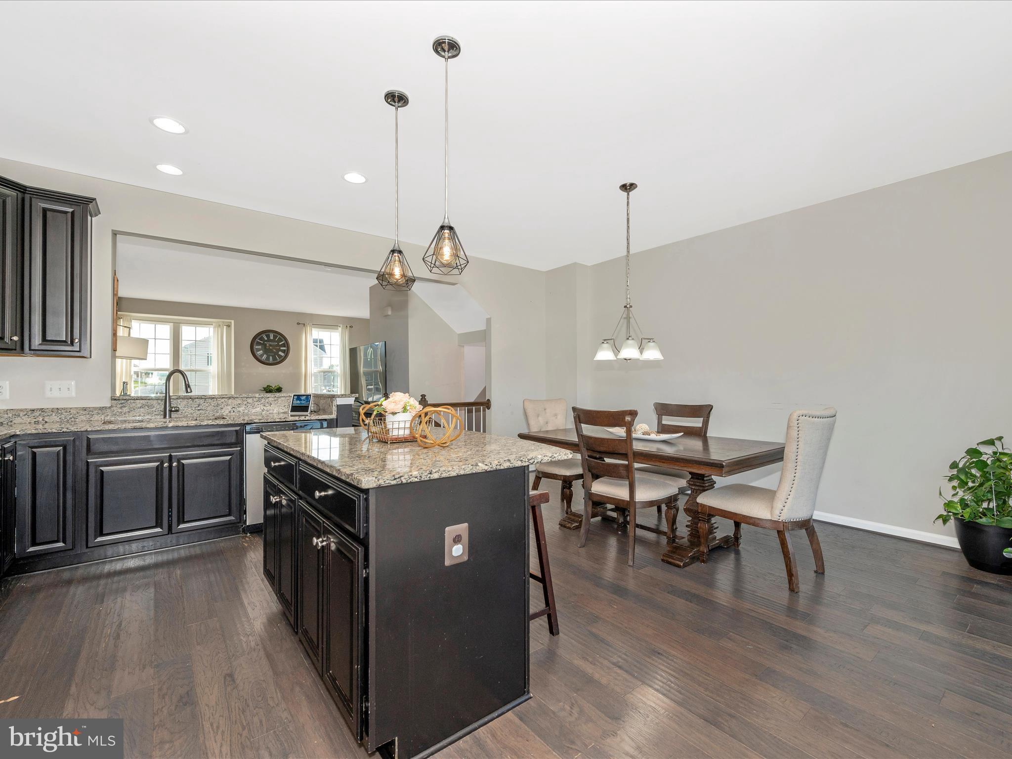 POTOMAC STATION - Residential