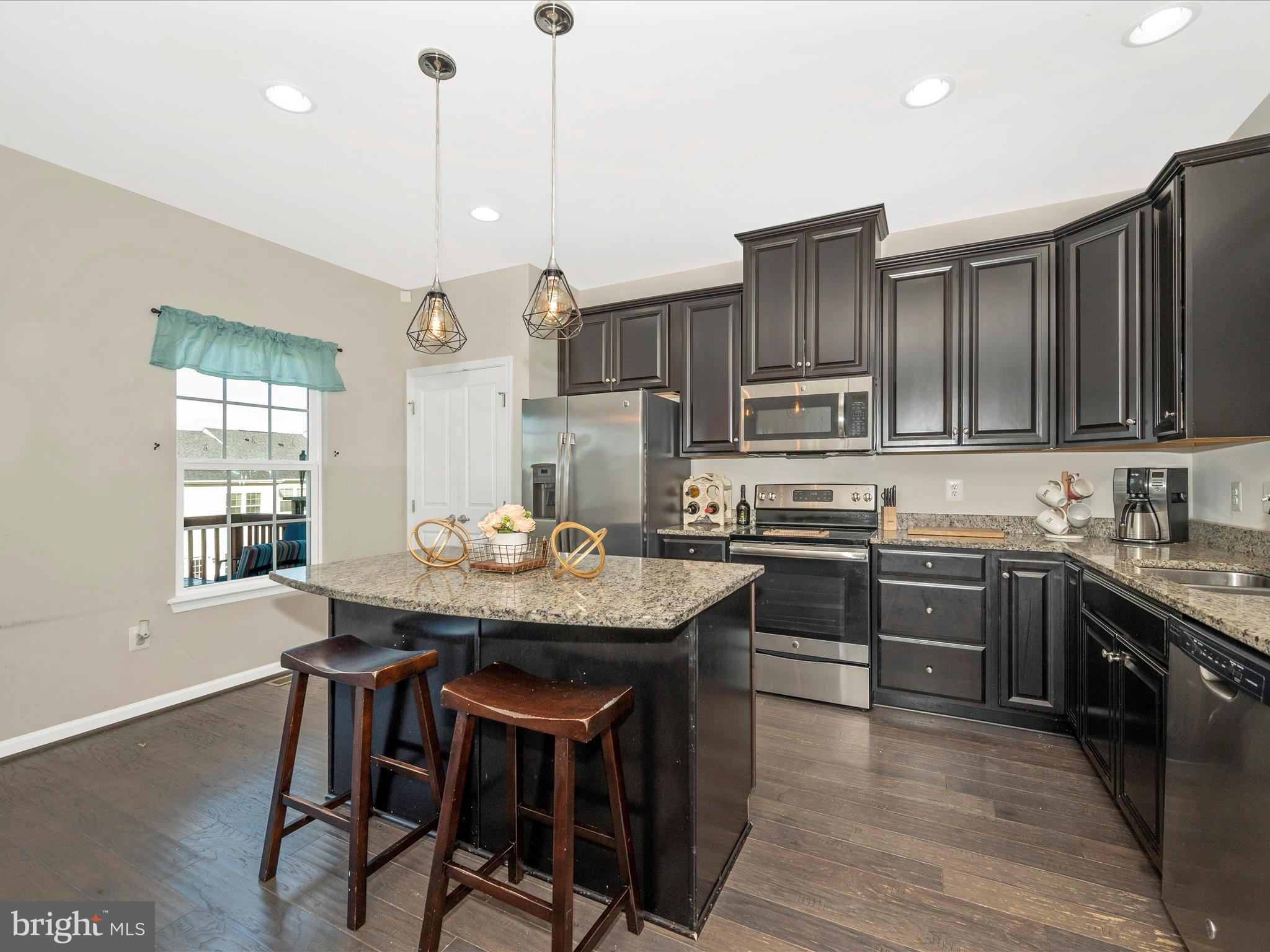 POTOMAC STATION - Residential