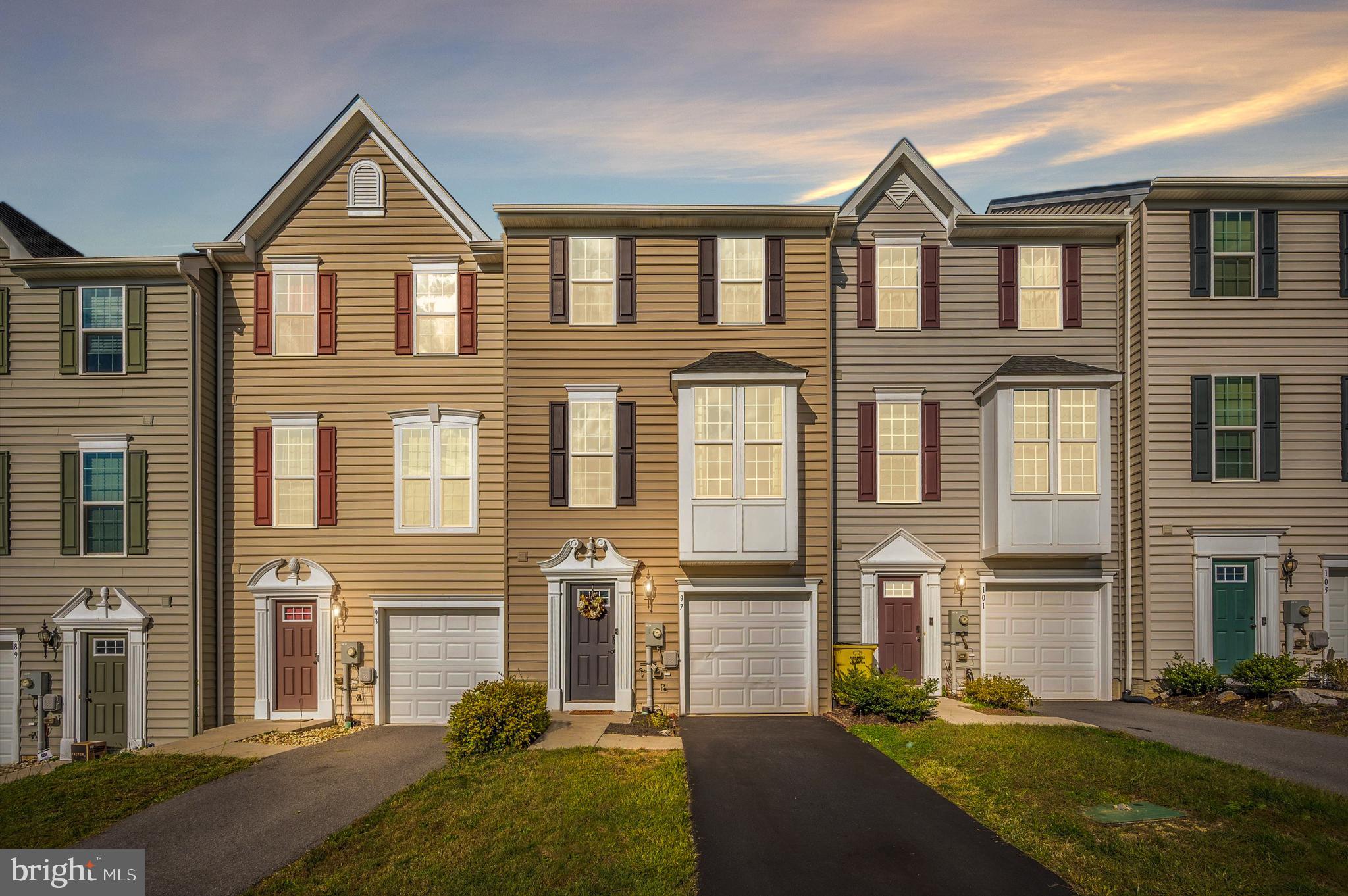 POTOMAC STATION - Residential