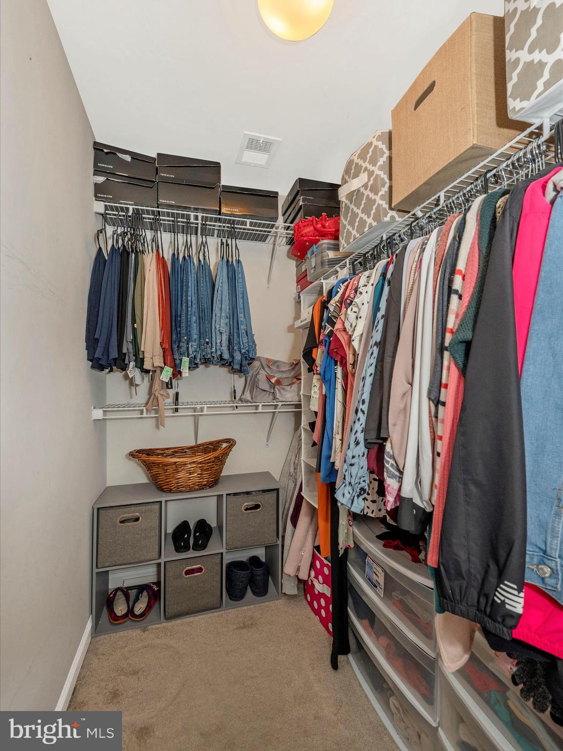 POTOMAC STATION - Residential