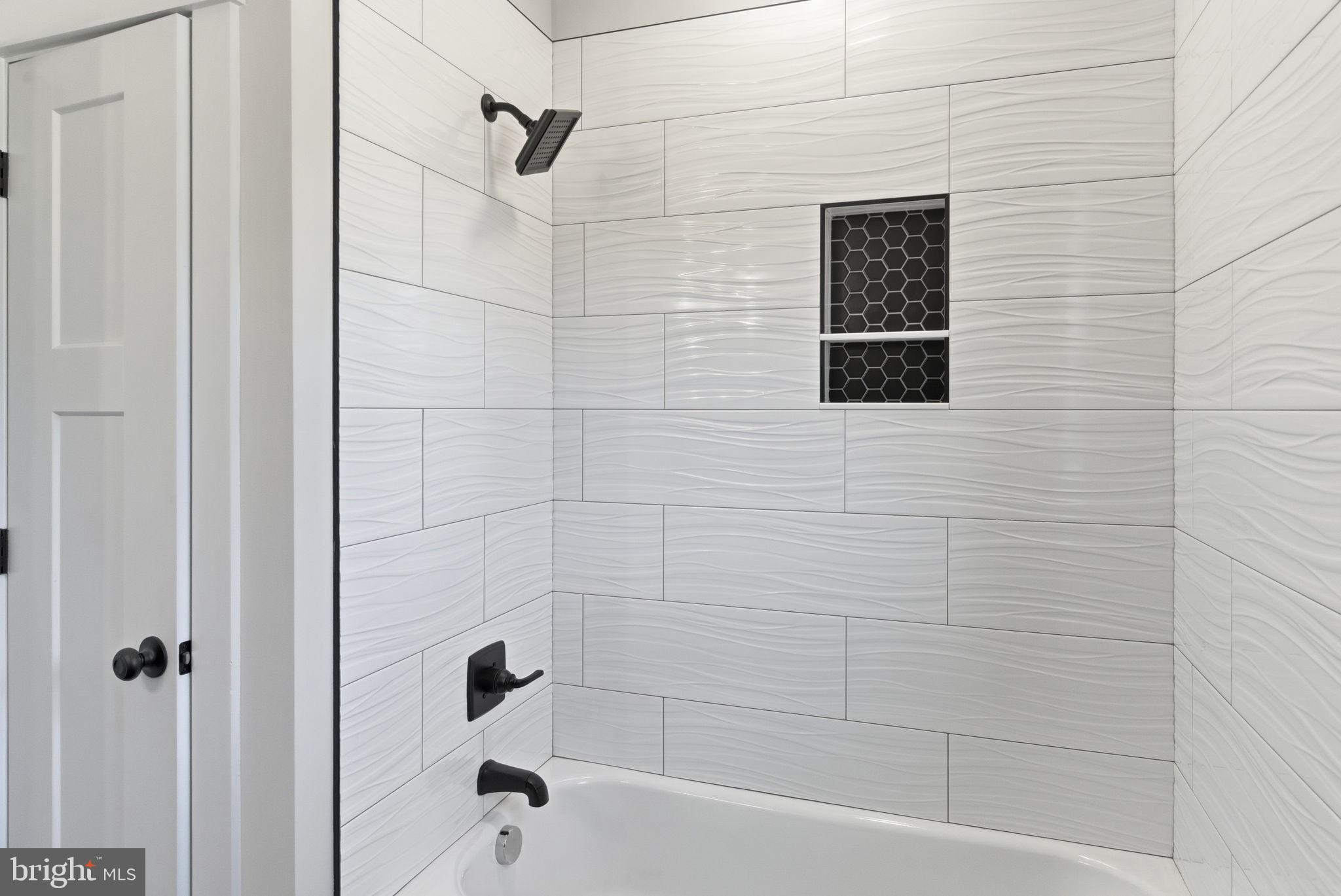 ANNA COVES - Residential