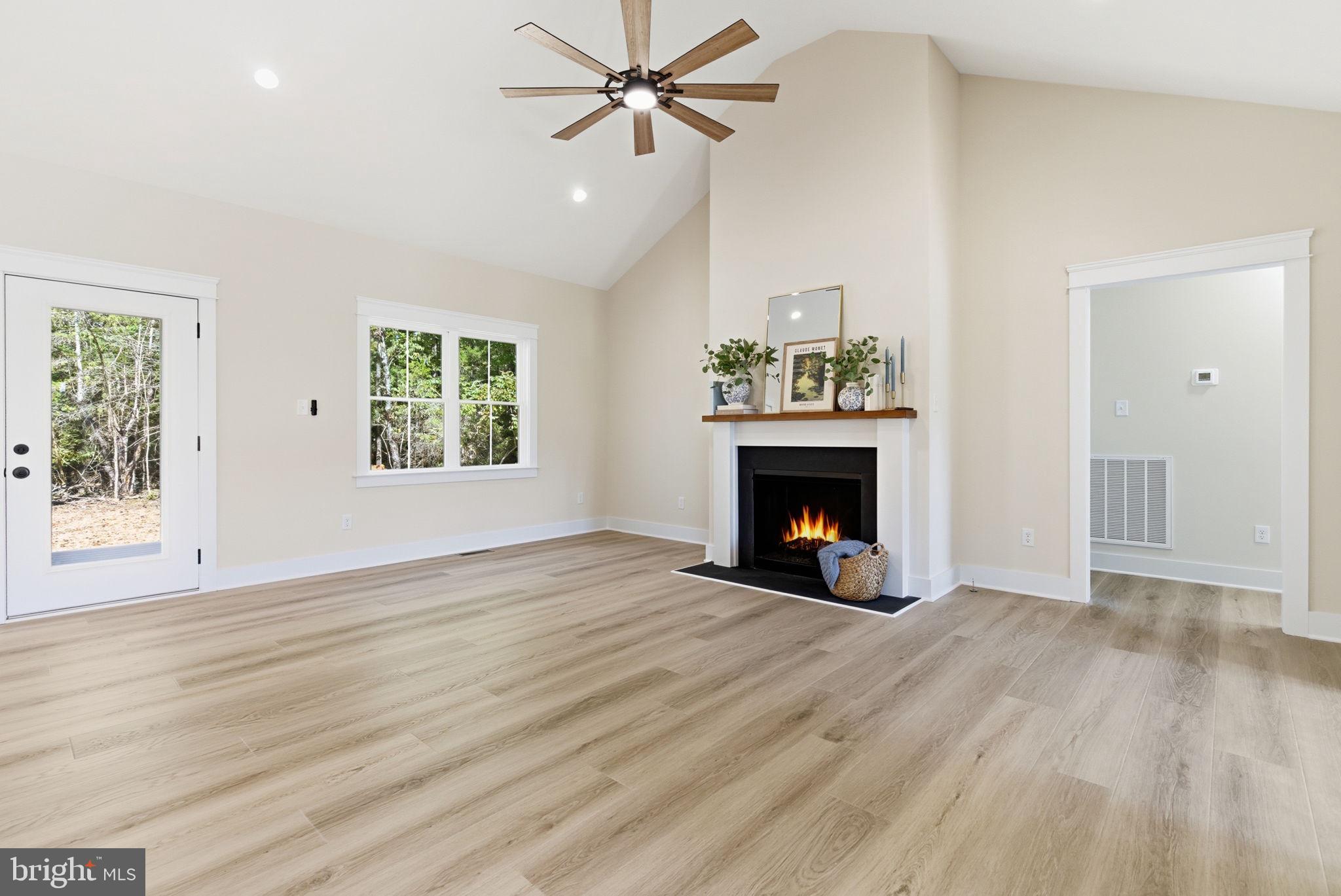 ANNA COVES - Residential