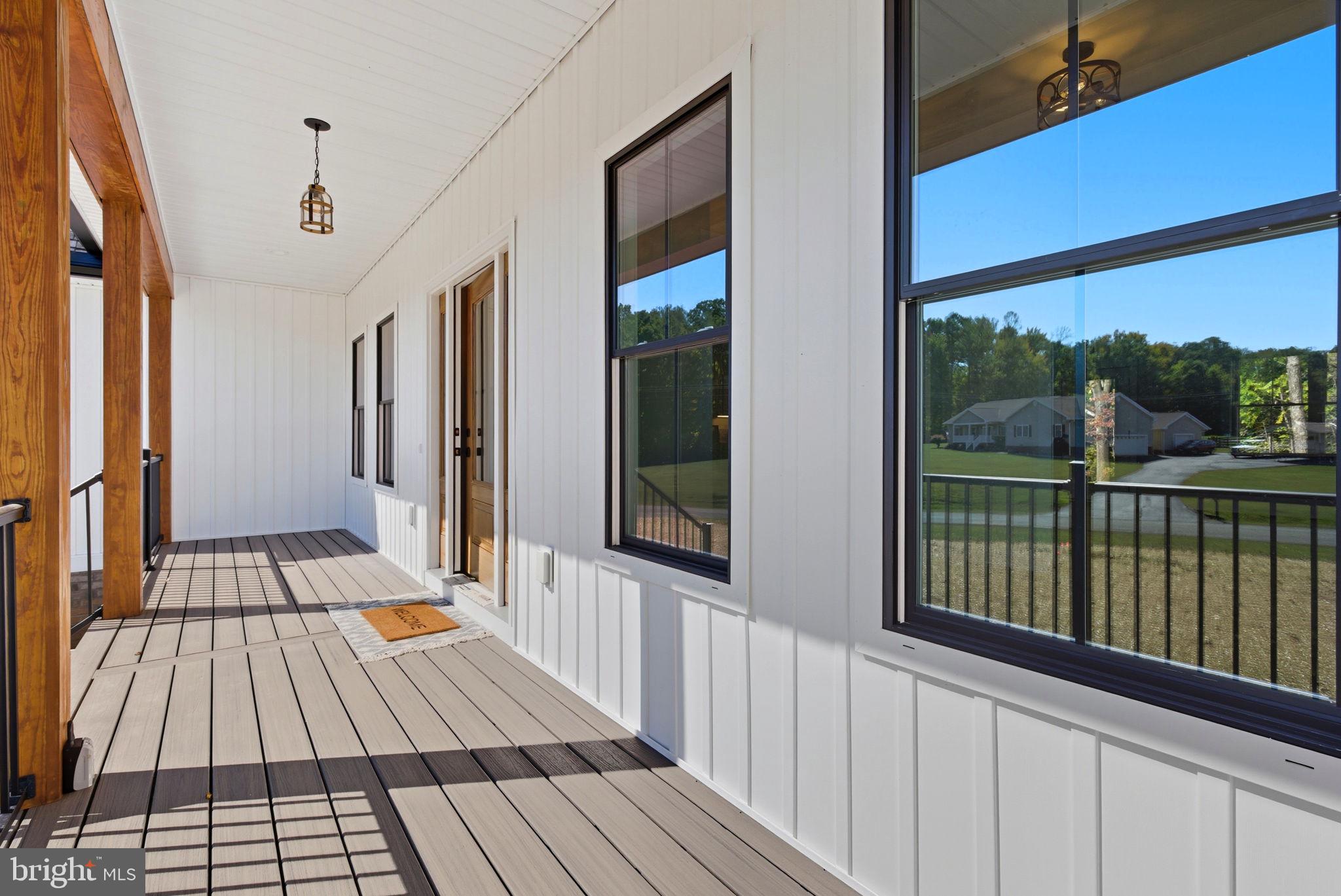 36 ANNA COVES BOULEVARD