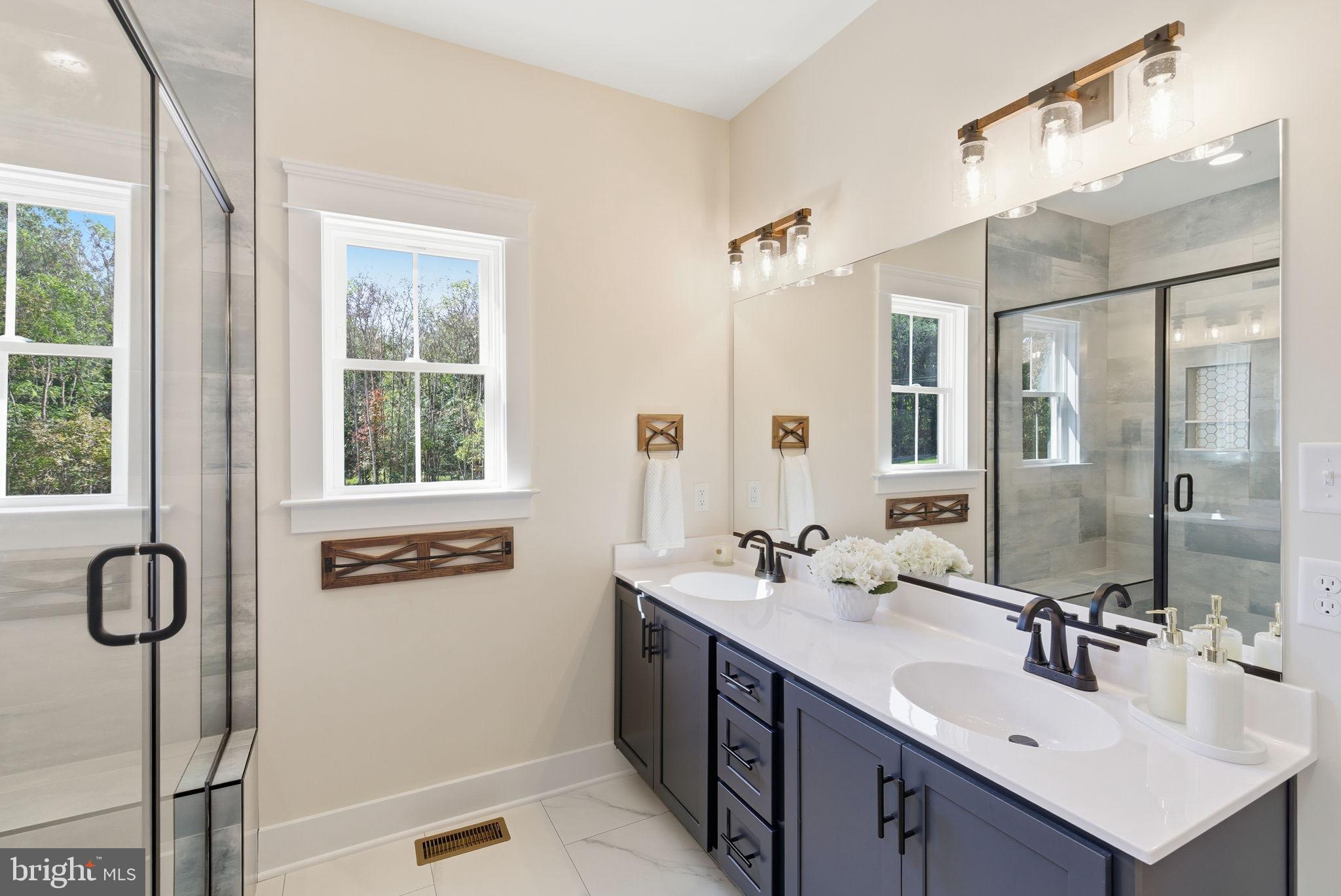 ANNA COVES - Residential